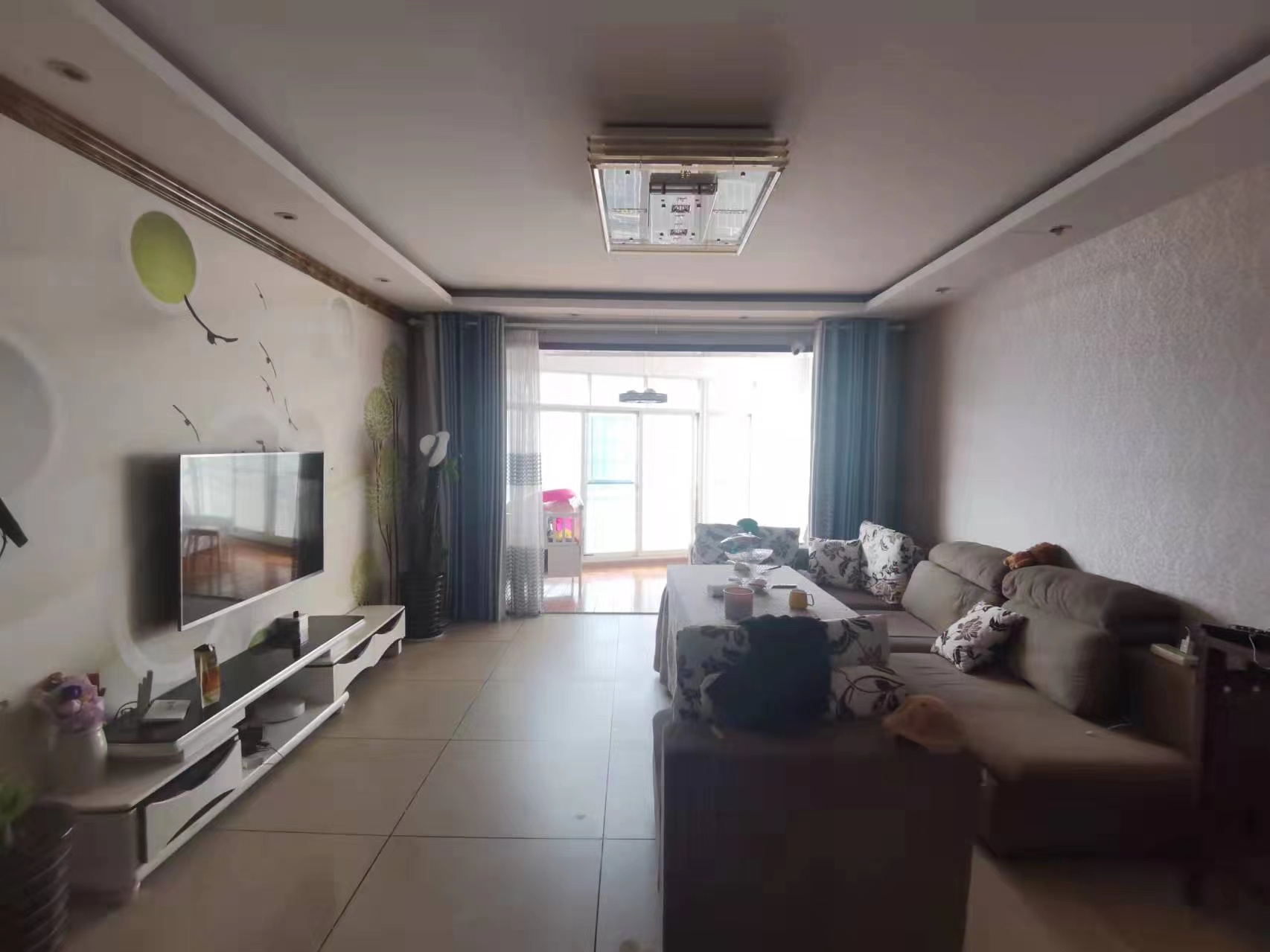 东方豪苑  3室2厅2卫   92.00万室内图1