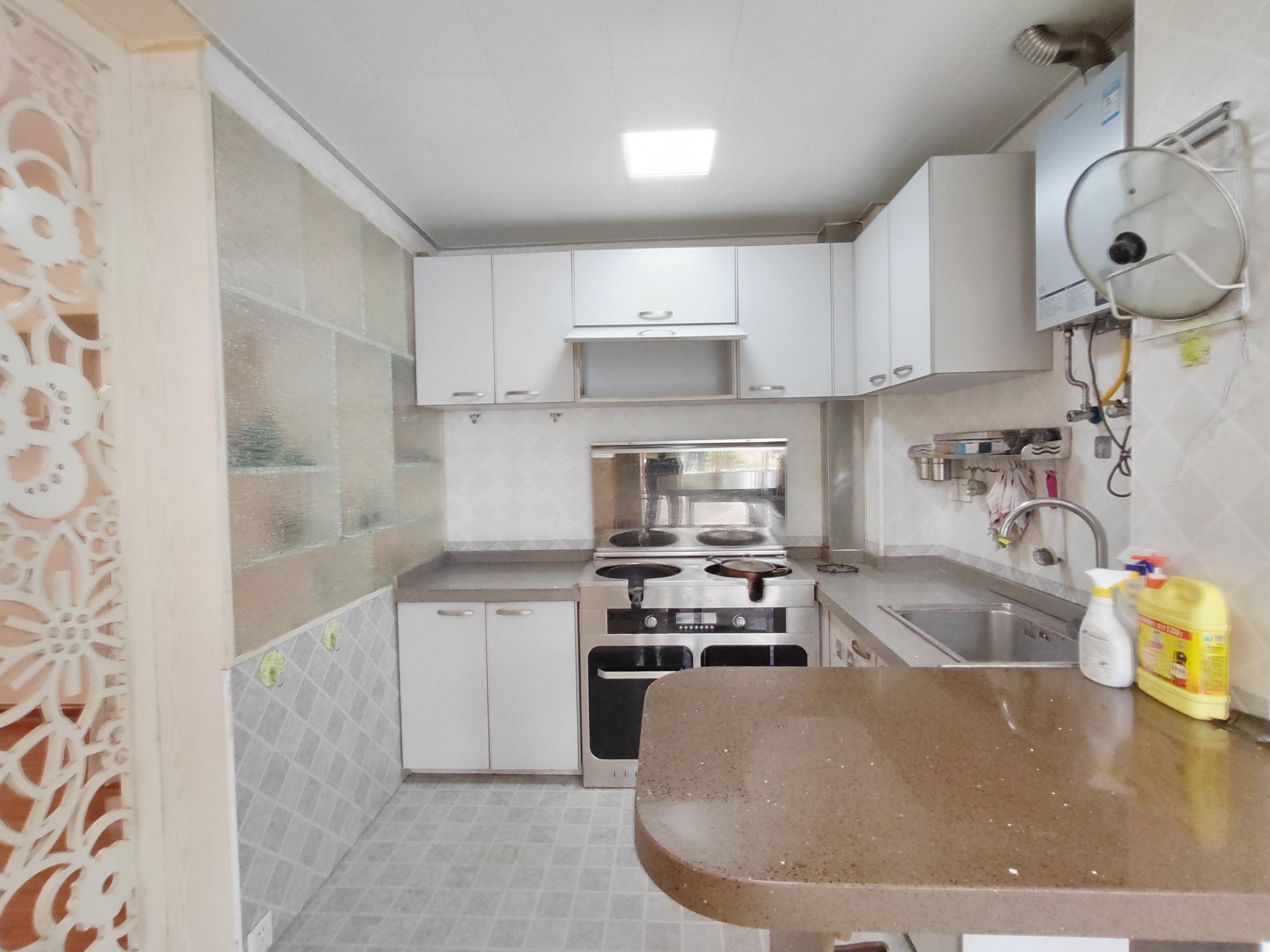 紫金名门  3室2厅1卫    59.8万 紫金名门  3室2厅1卫    59.8万客厅