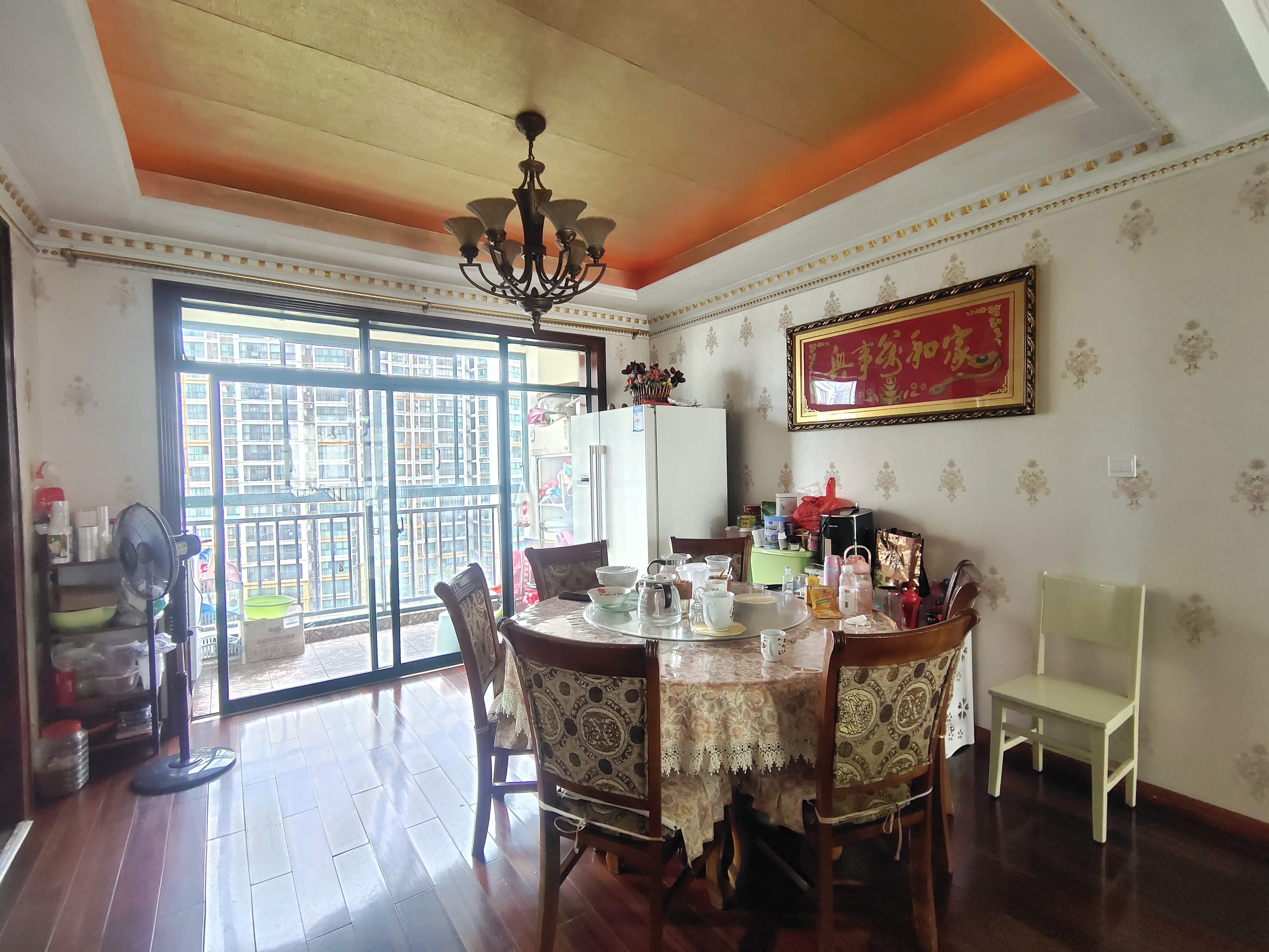 经世皇城 4室2厅2卫 89.8万 经世皇城 4室2厅2卫 89.8万室内图