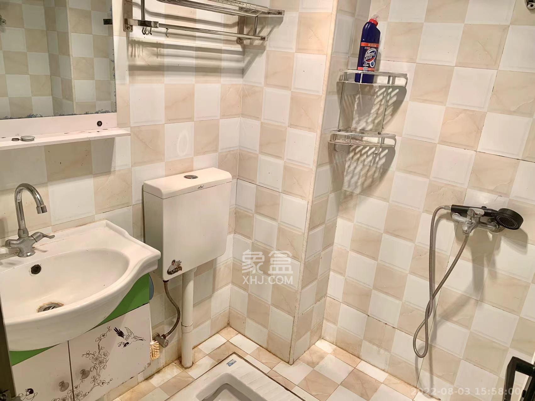 惠通才郡  1室1厅1卫    1800.0元/月室内图