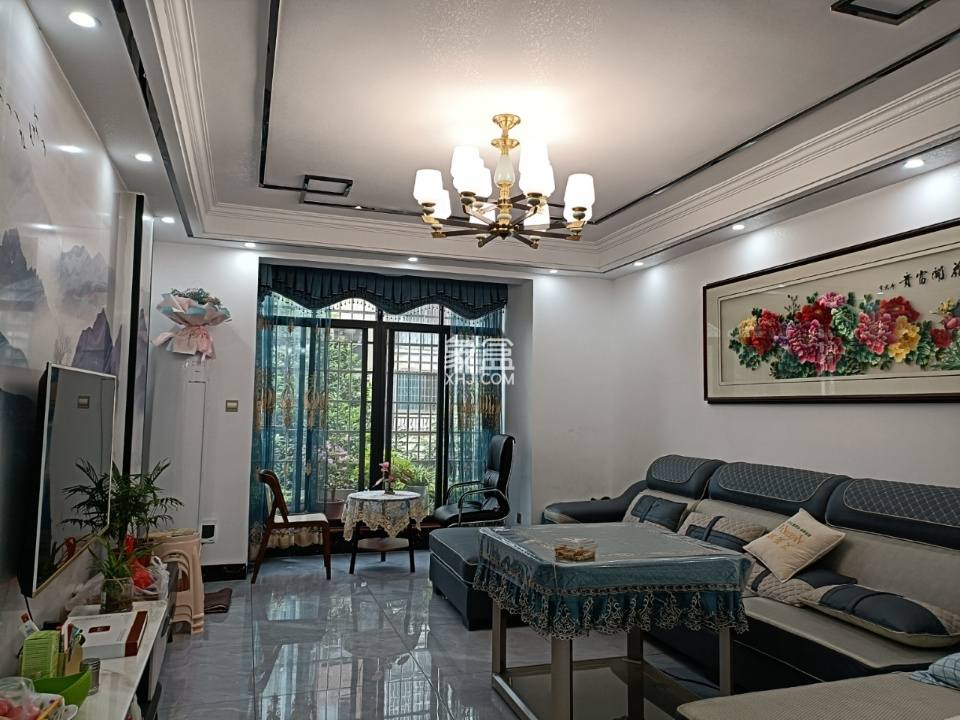 加州阳光小区(吉星阳光) 3室2厅1卫 68.8万 加州阳光小区(吉星阳光) 3室2厅1卫 68.8万客厅