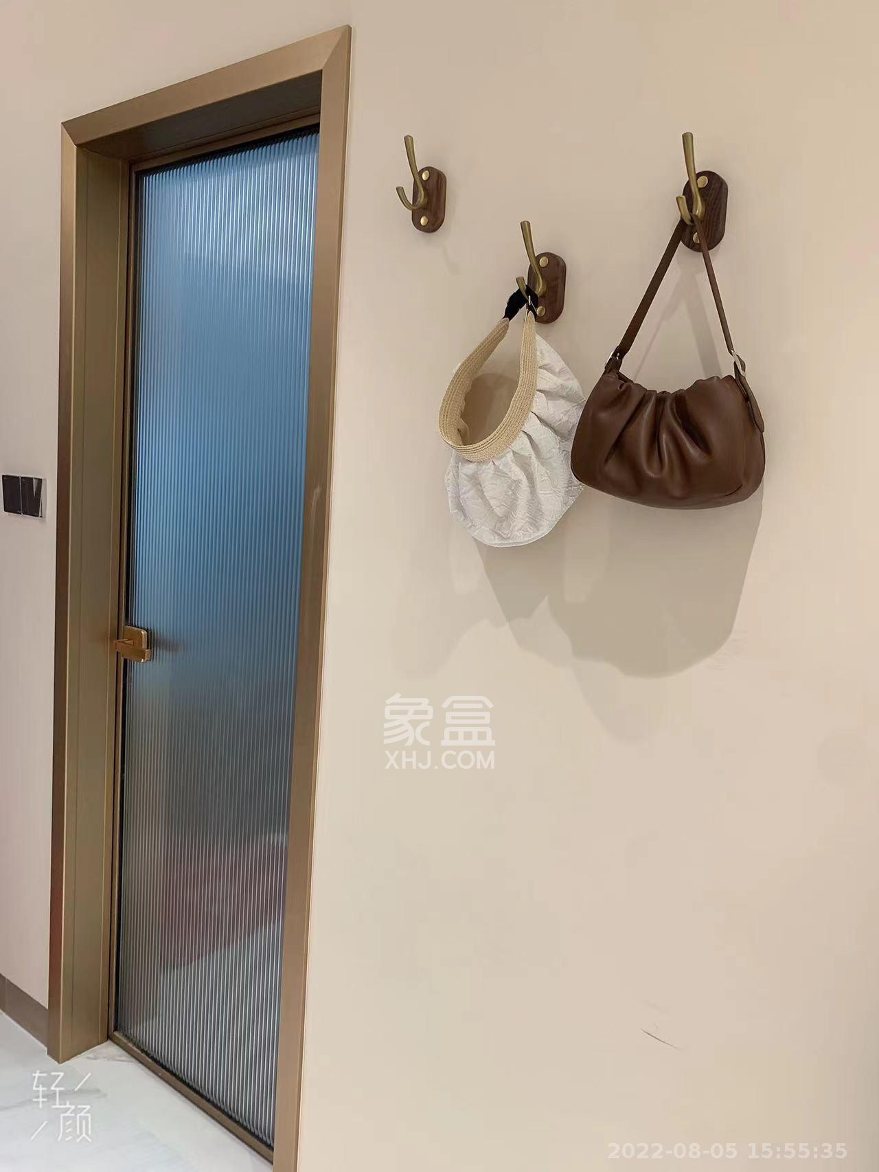 万润时光里  1室1厅1卫    2400.0元/月室内图
