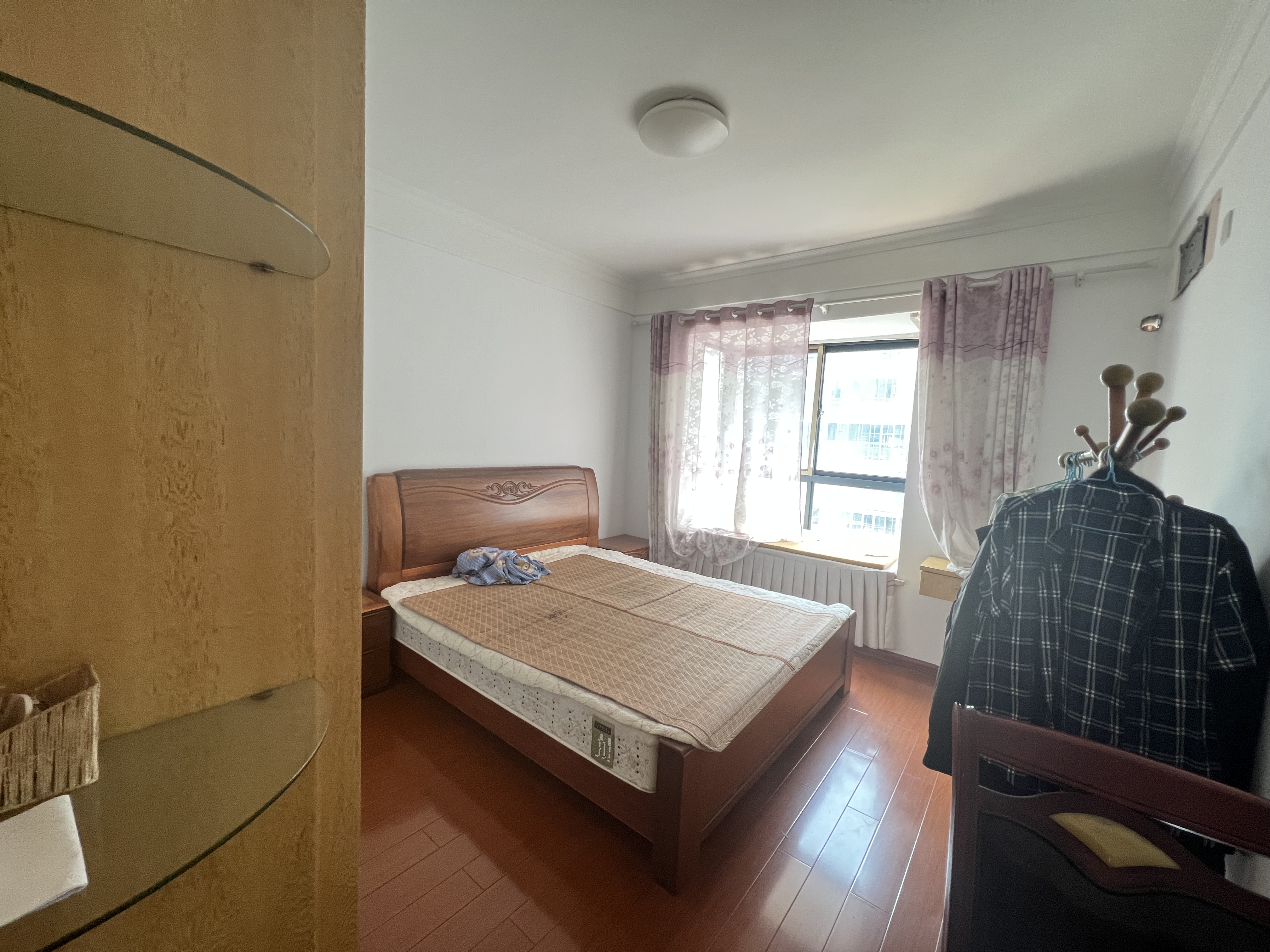 名仕华府  4室2厅2卫   85.00万室内图