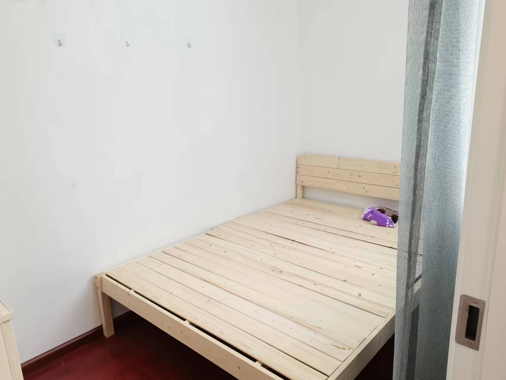 美的林城时代  4室2厅1卫   4500.00元/月室内图1