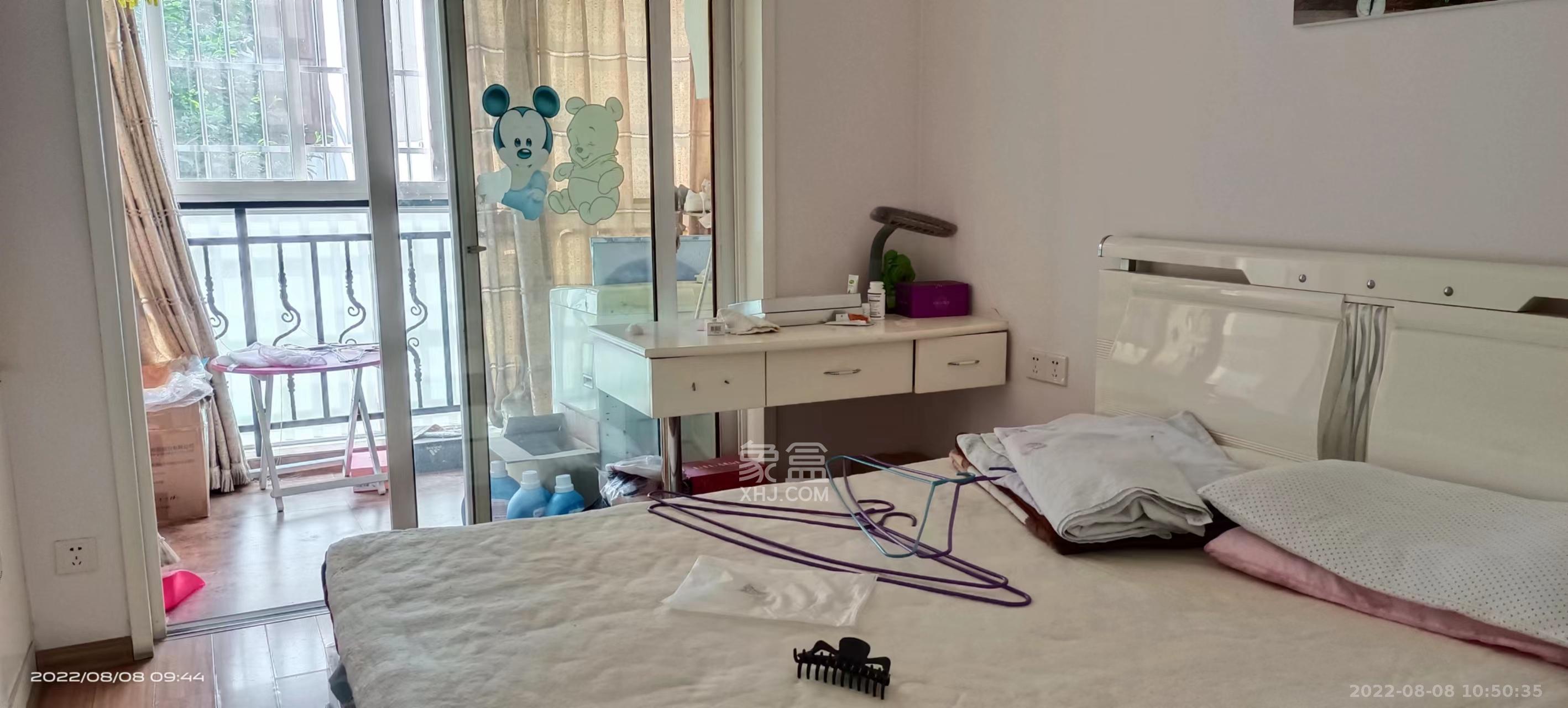 华银南苑  2室2厅1卫    2600.0元/月室内图