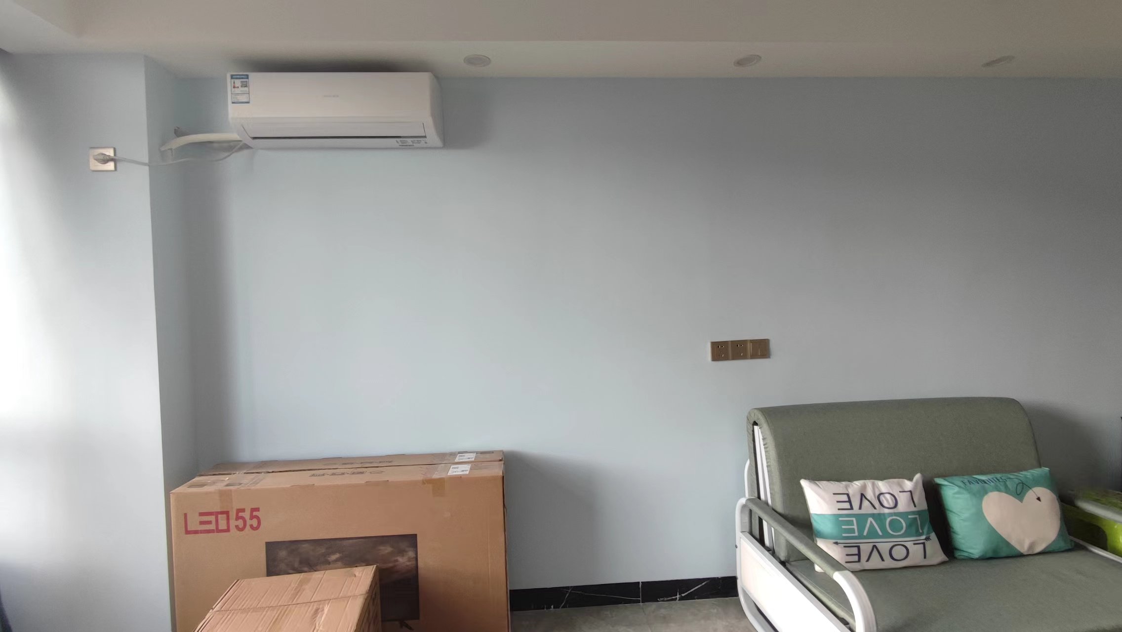 富力新天地三期  1室1厅1卫   1800.00元/月室内图