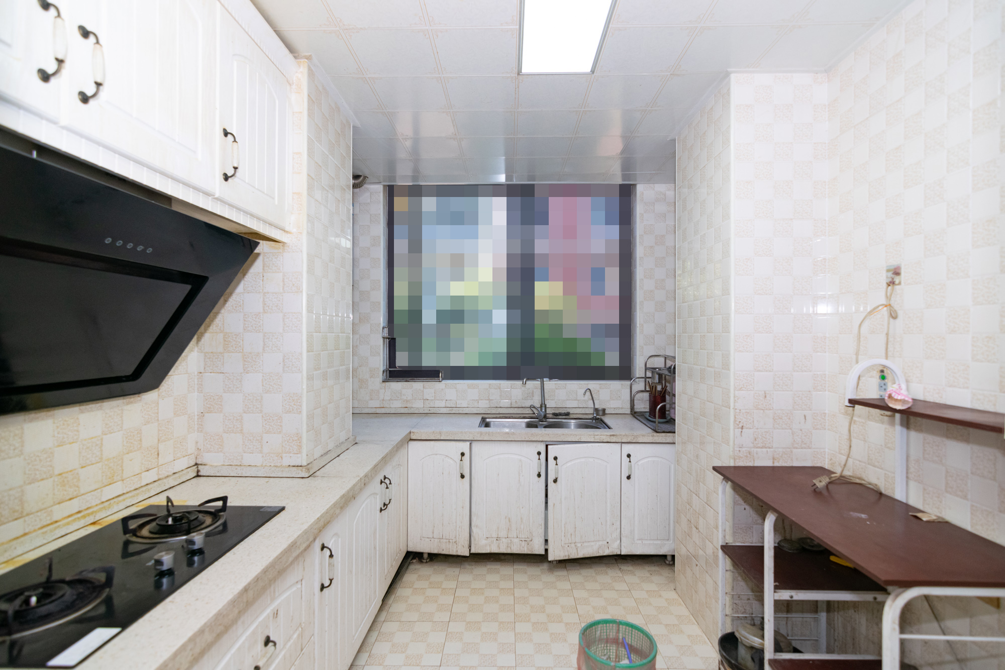 澳海月亮湾 4室2厅2卫 138.0万 澳海月亮湾 4室2厅2卫 138.0万厨房