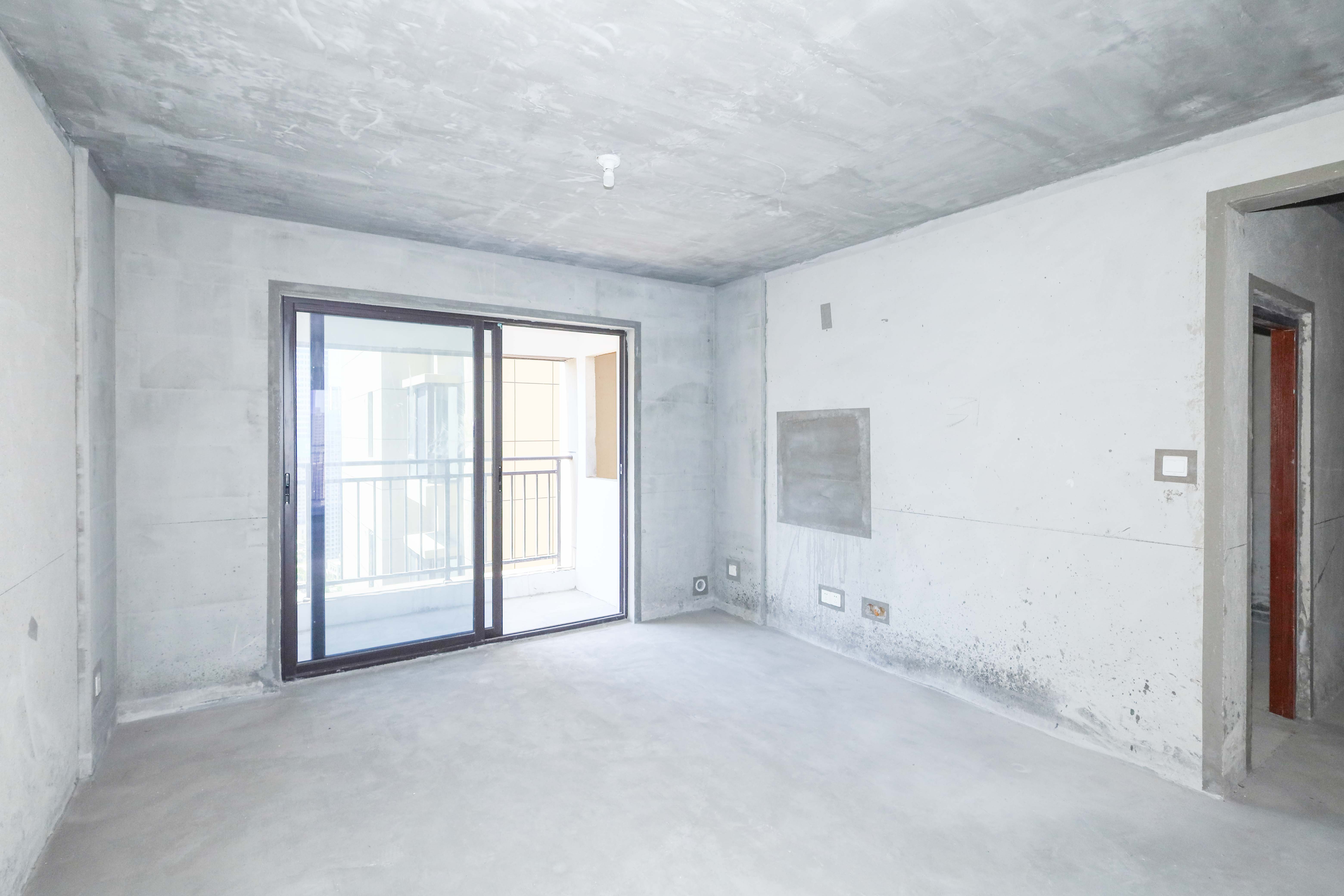 中国铁建梅溪青秀三期  4室2厅2卫   250.00万客厅