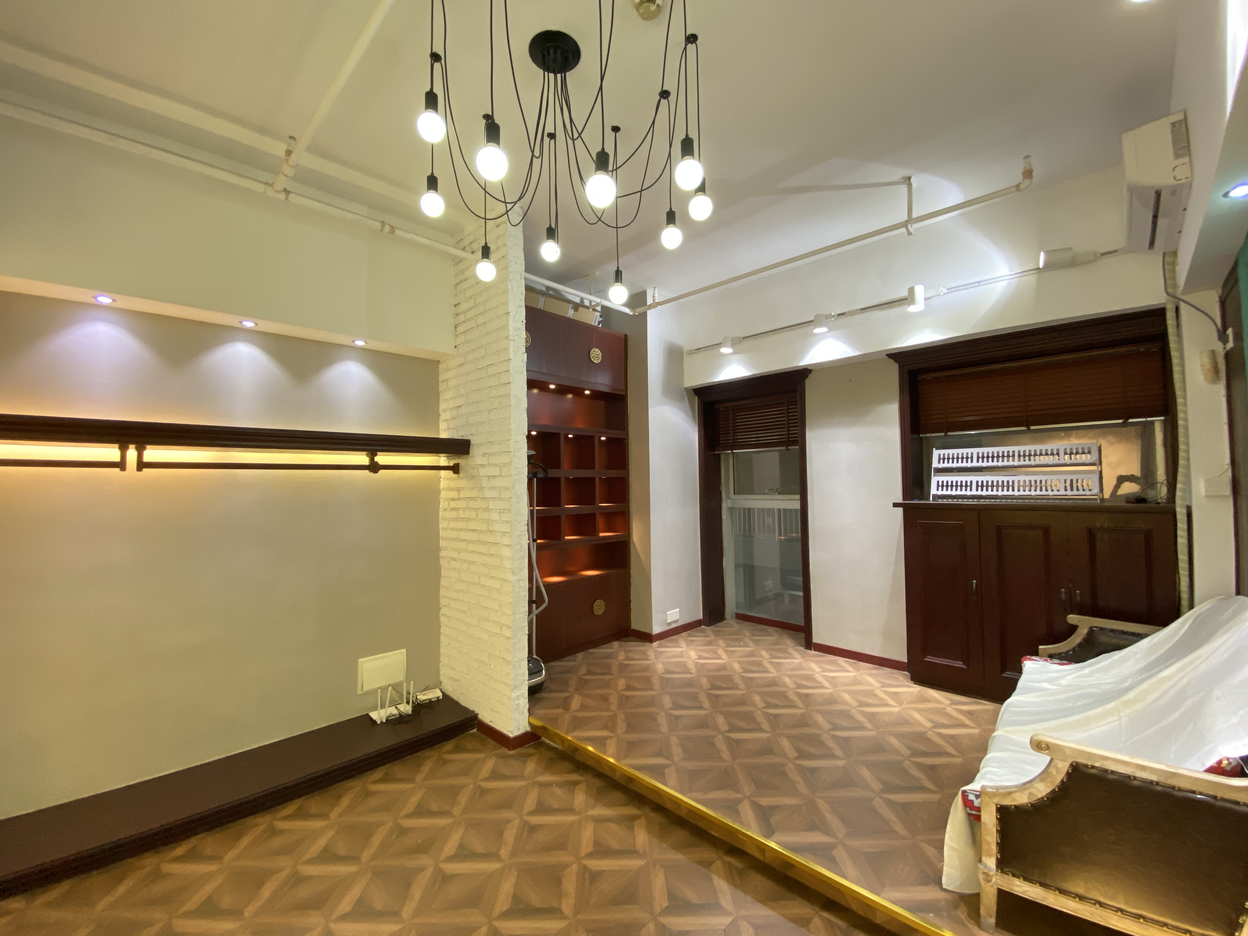 福星国际 1室1厅1卫 18.8万 福星国际 1室1厅1卫 18.8万客厅