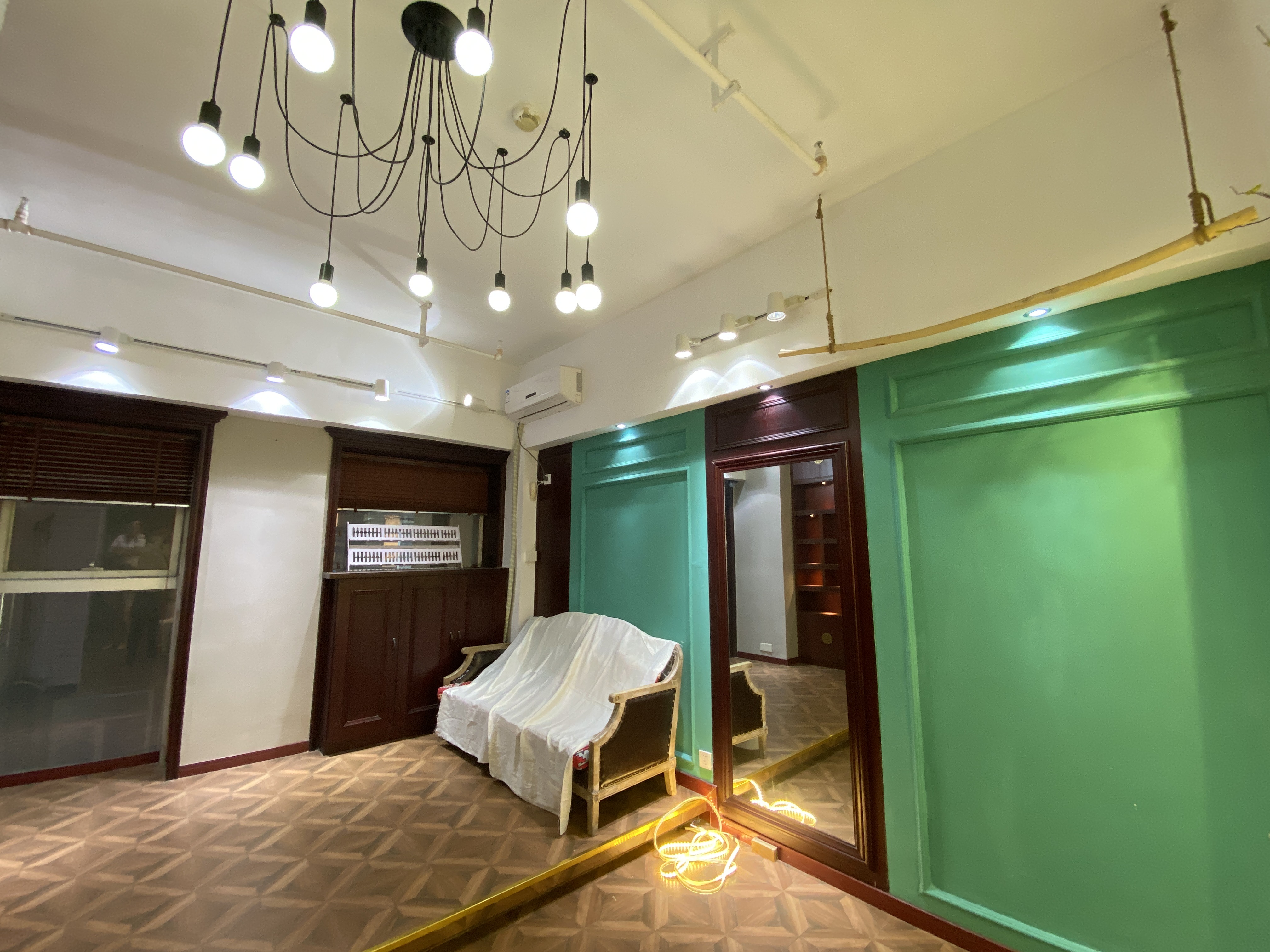 福星国际 1室1厅1卫 18.8万 福星国际 1室1厅1卫 18.8万客厅