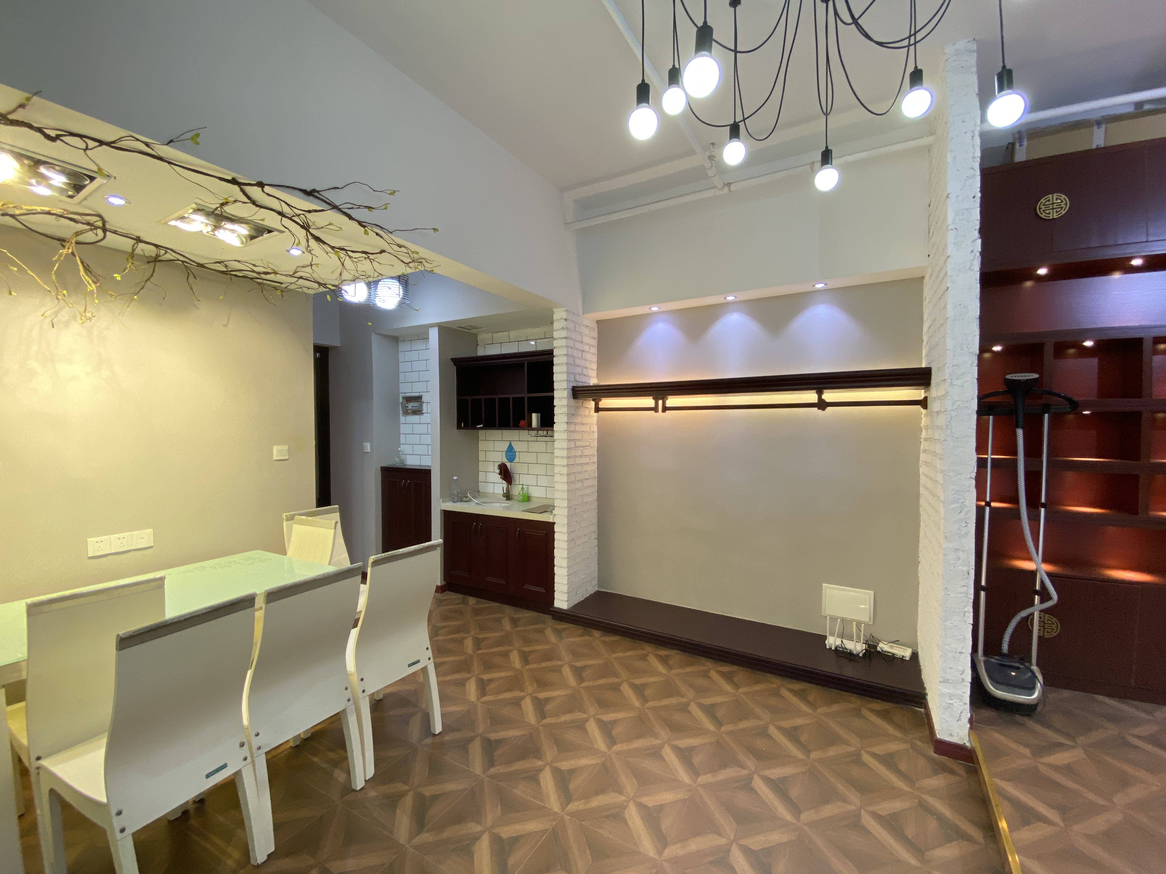 福星国际 1室1厅1卫 18.8万 福星国际 1室1厅1卫 18.8万客厅