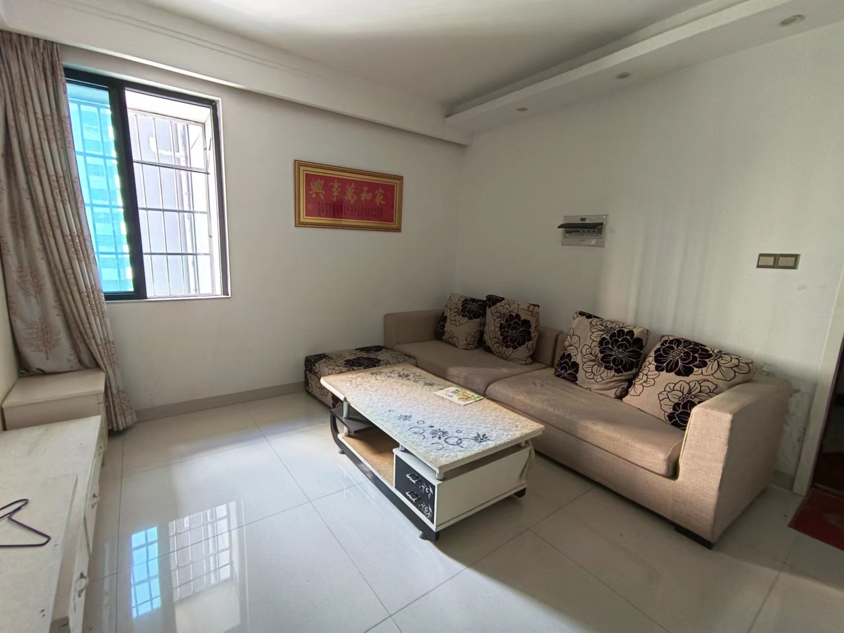 圣华名城建设北路110号 2室2厅1卫 42.8万 圣华名城建设北路110号 2室2厅1卫 42.8万室内图