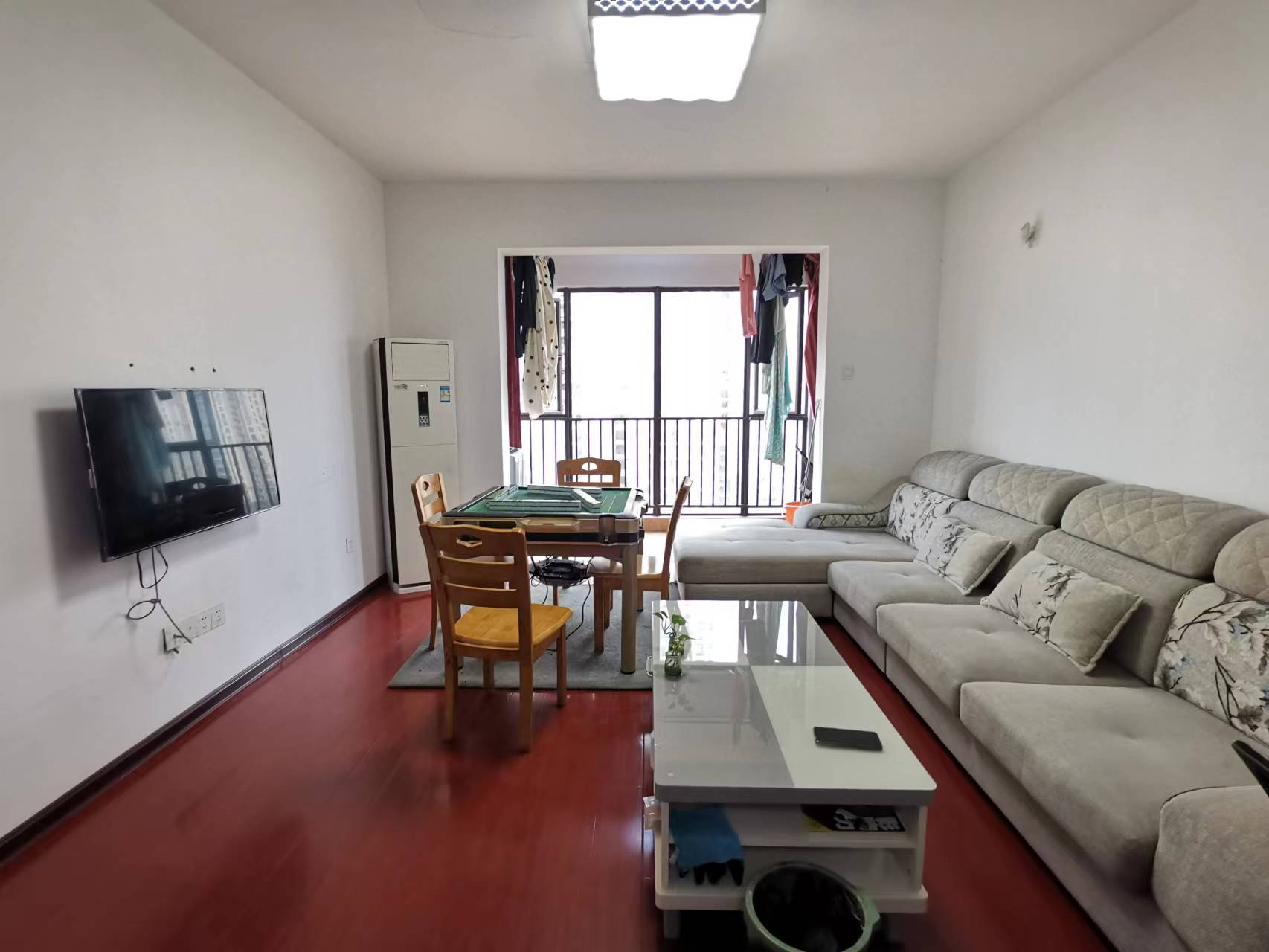 佳兆业金域天下二期 3室2厅2卫 60.0万 佳兆业金域天下二期 3室2厅2卫 60.0万室内图