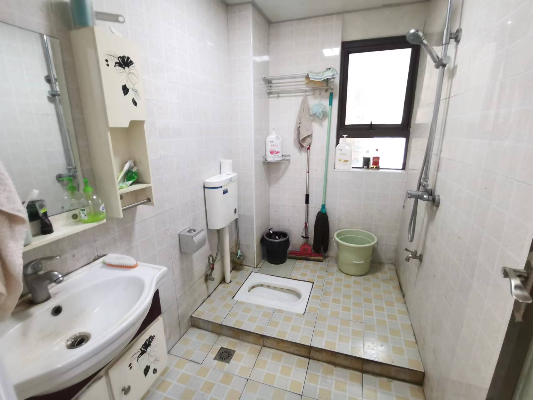 佳兆业金域天下二期 3室2厅2卫 60.0万 佳兆业金域天下二期 3室2厅2卫 60.0万室内图