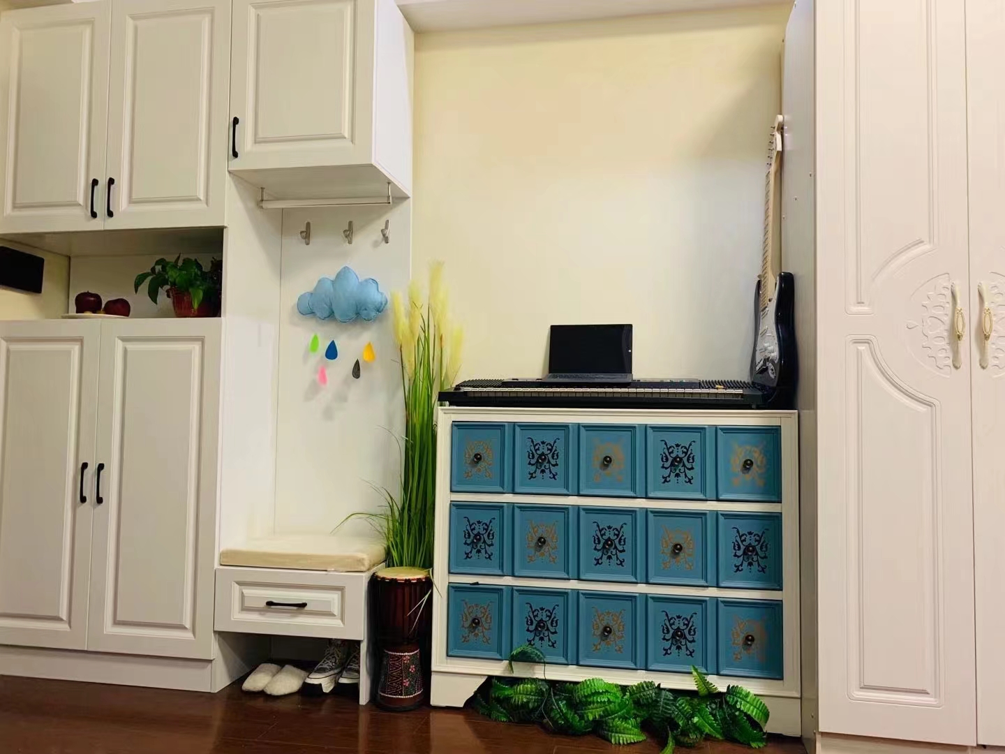 中央商业广场 1室1厅1卫 42.0万 中央商业广场 1室1厅1卫 42.0万室内图