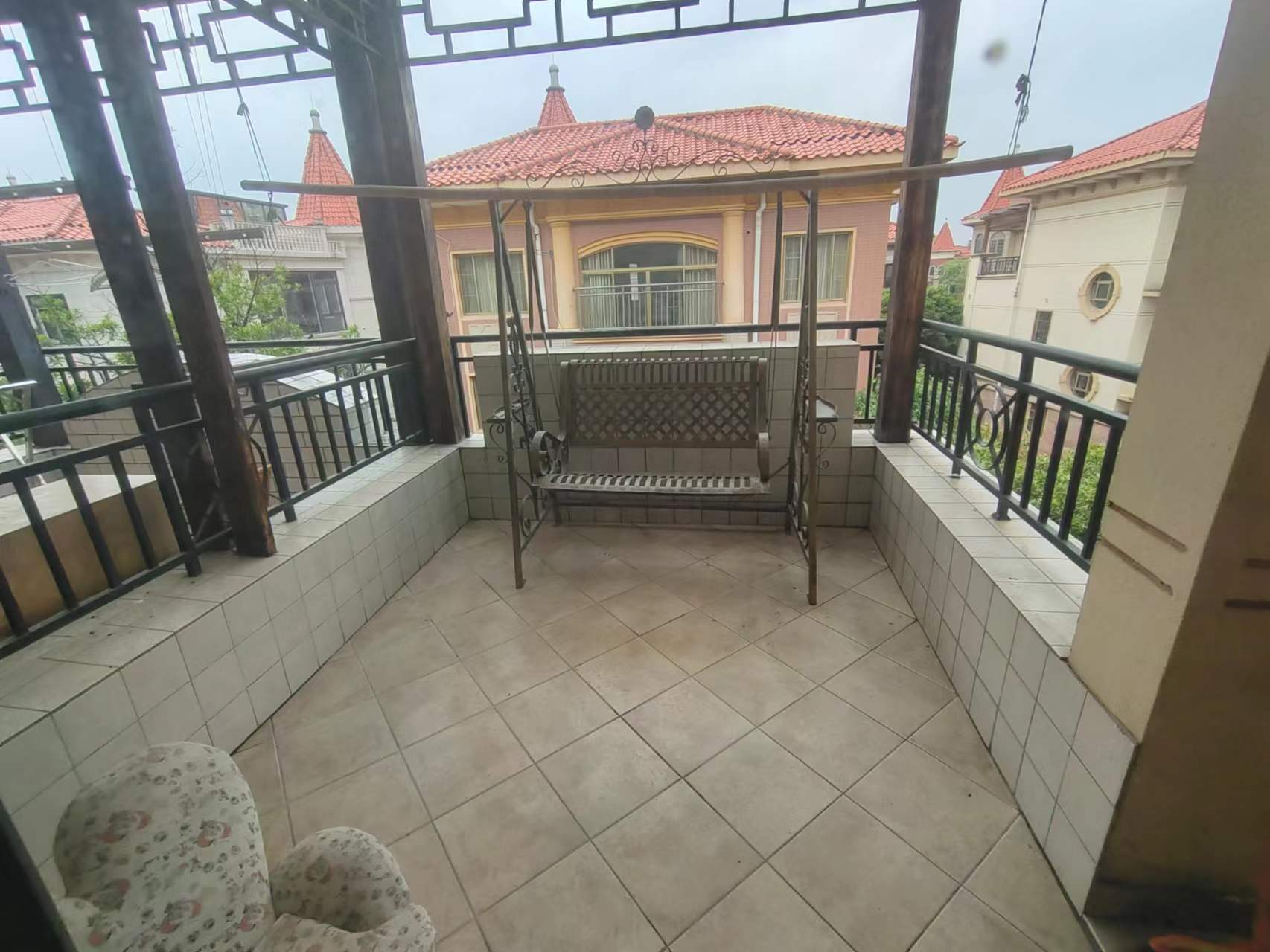 碧玉花园别墅 4室2厅3卫 136.0万 碧玉花园别墅 4室2厅3卫 136.0万室内图