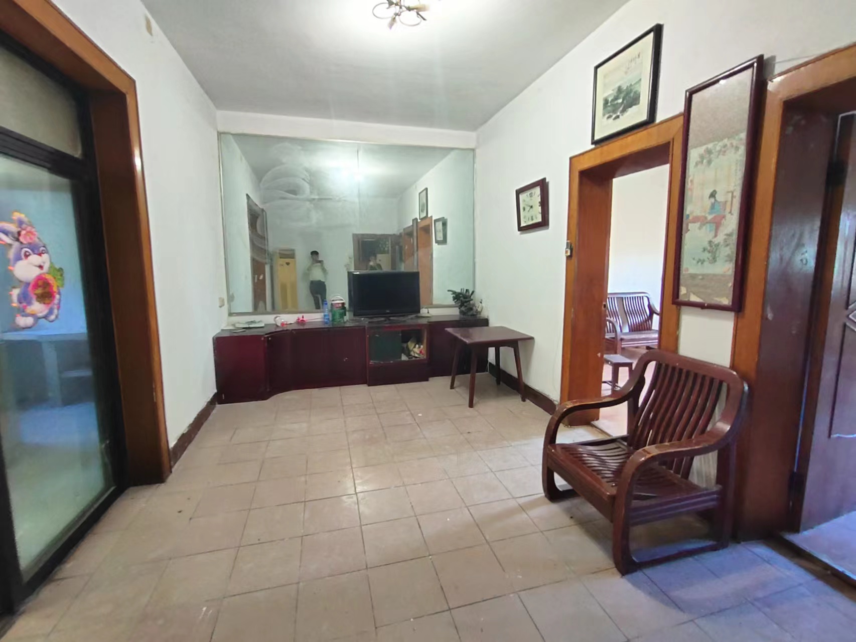 李家冲二村  2室2厅1卫    16.0万 李家冲二村  2室2厅1卫    16.0万室内图