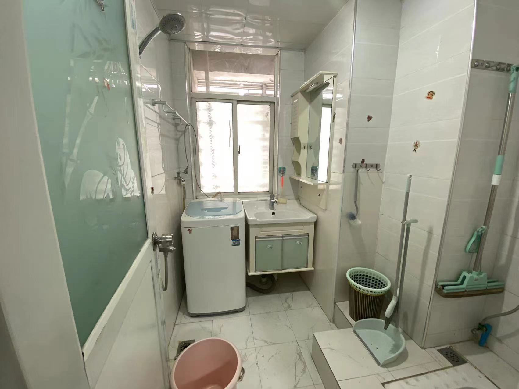 福鑫大厦 2室1厅1卫 28.8万 福鑫大厦 2室1厅1卫 28.8万室内图