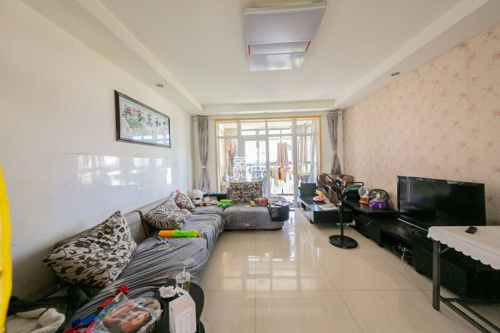 山语城一期  3室2厅2卫    63.0万