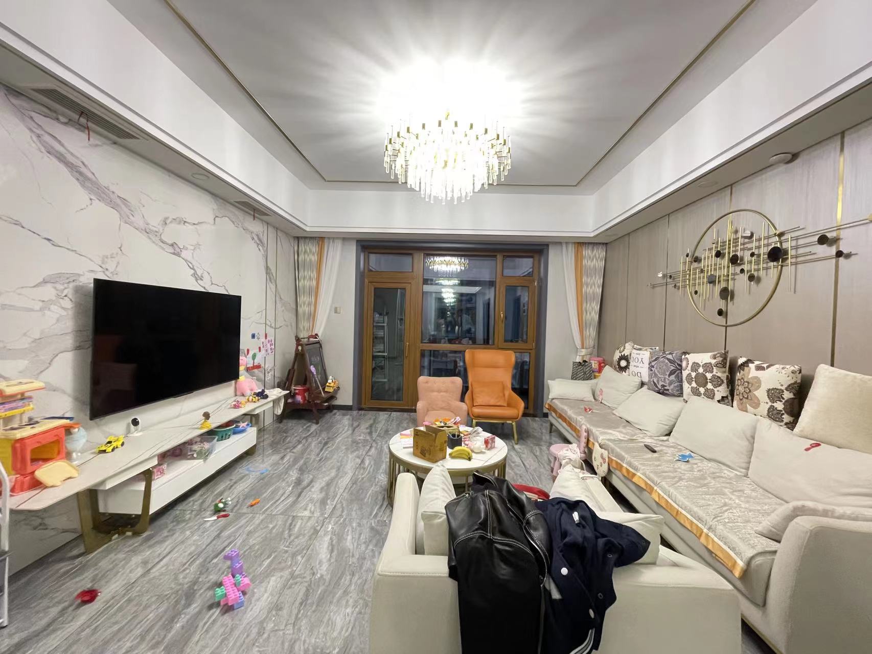 城市公园 4室2厅2卫 159.8万 城市公园 4室2厅2卫 159.8万室内图