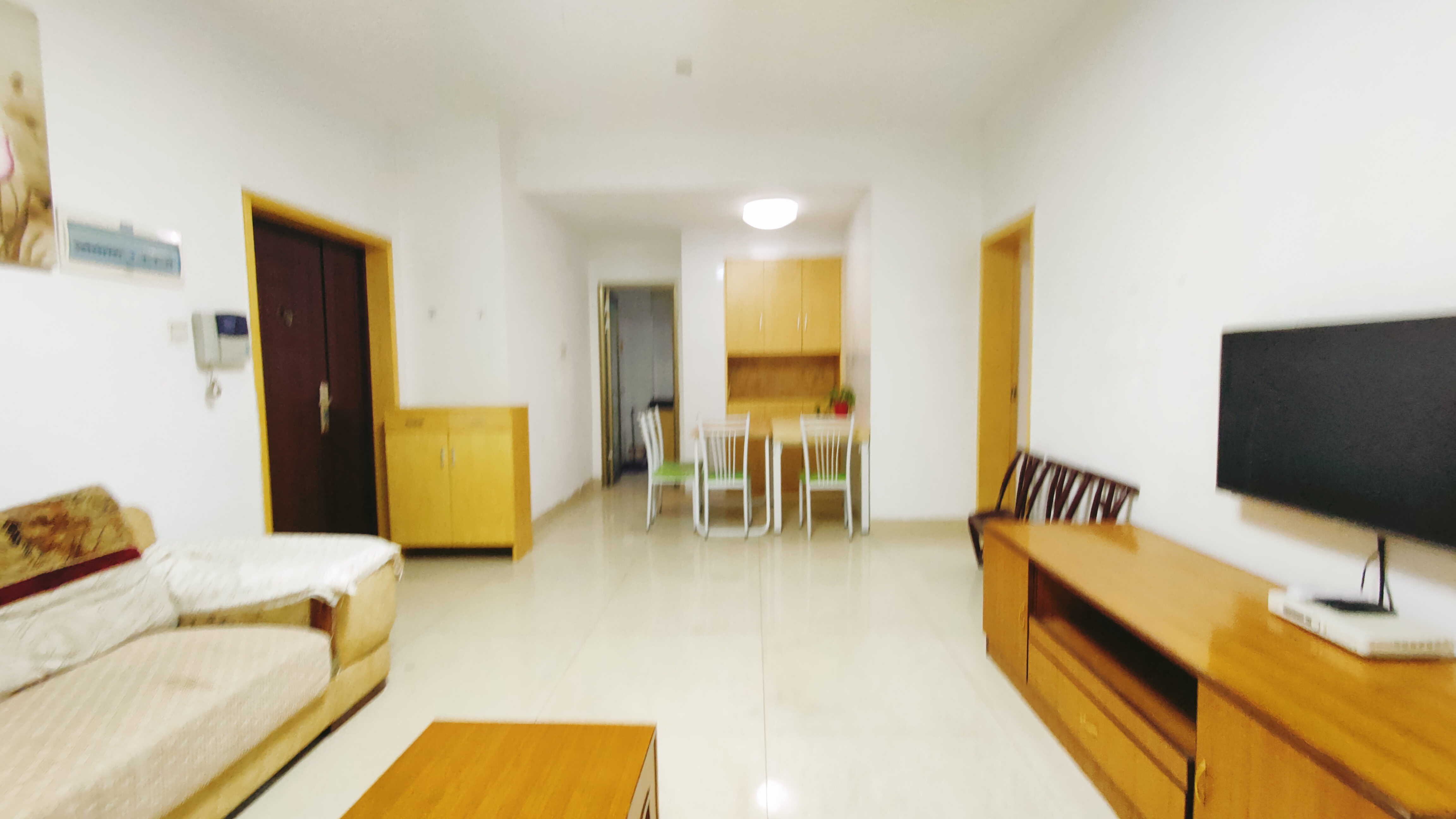 盛世华庭 2室2厅1卫 51.8万 盛世华庭 2室2厅1卫 51.8万室内图