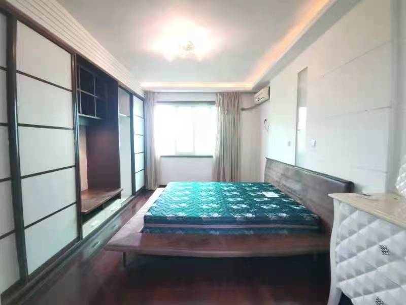 联谊新村 4室2厅2卫 75.0万 联谊新村 4室2厅2卫 75.0万室内图