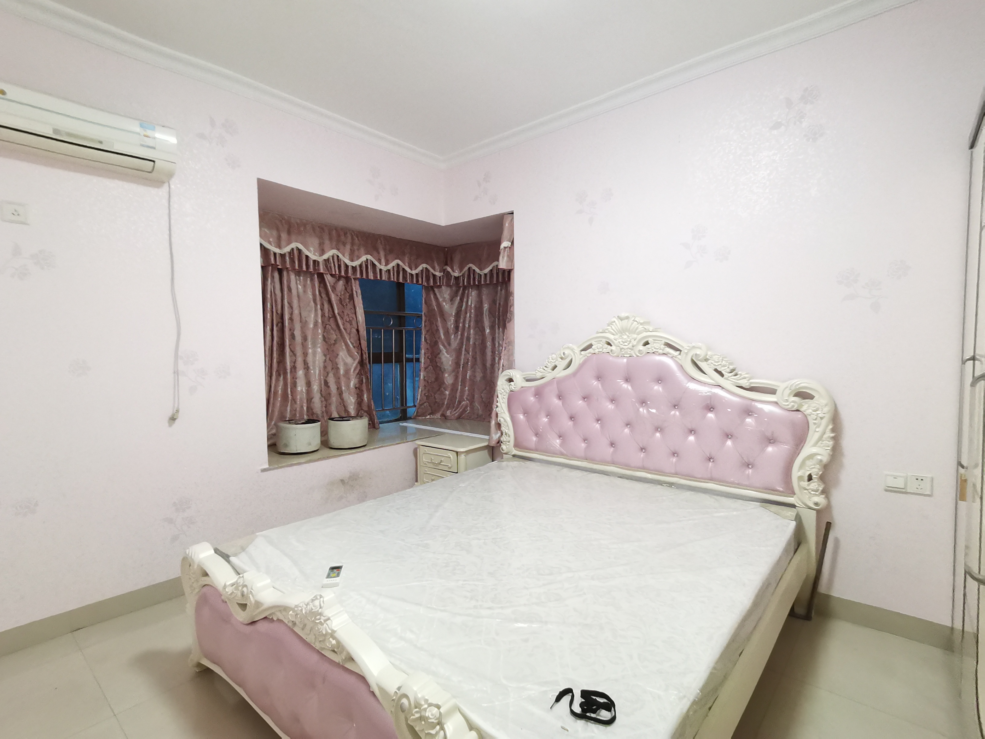 景秀名园  2室2厅2卫    45.0万 景秀名园  2室2厅2卫    45.0万室内图