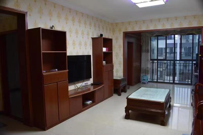愉景湾东域  3室2厅1卫   1600.00元/月室内图