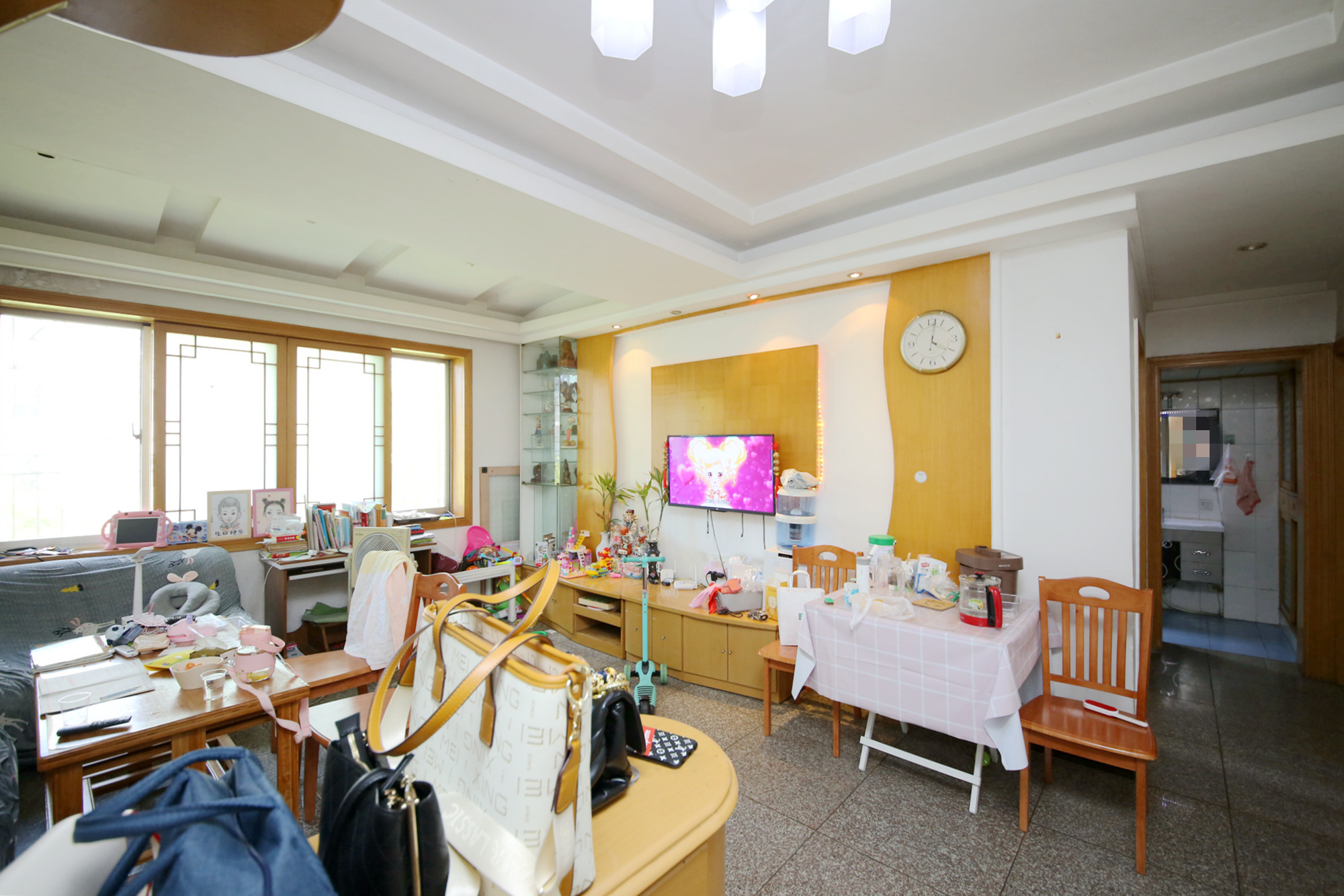 向韶村  3室2厅1卫   84.80万客厅