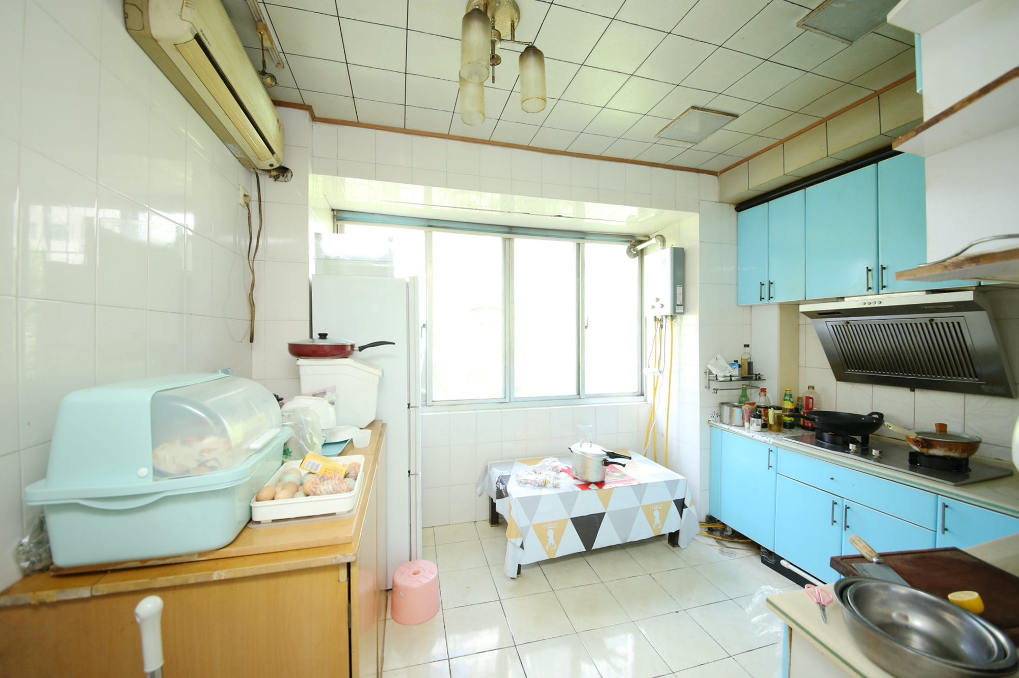 向韶村  3室2厅1卫   84.80万厨房