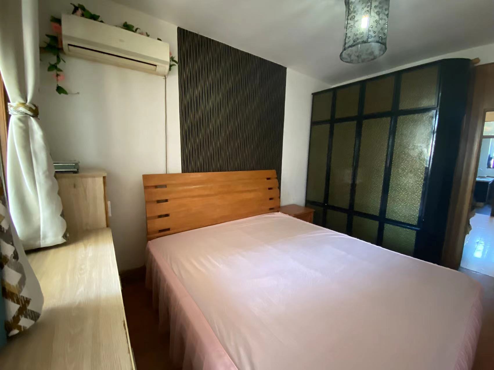 人民中路 2室1厅1卫 25.0万 人民中路 2室1厅1卫 25.0万室内图