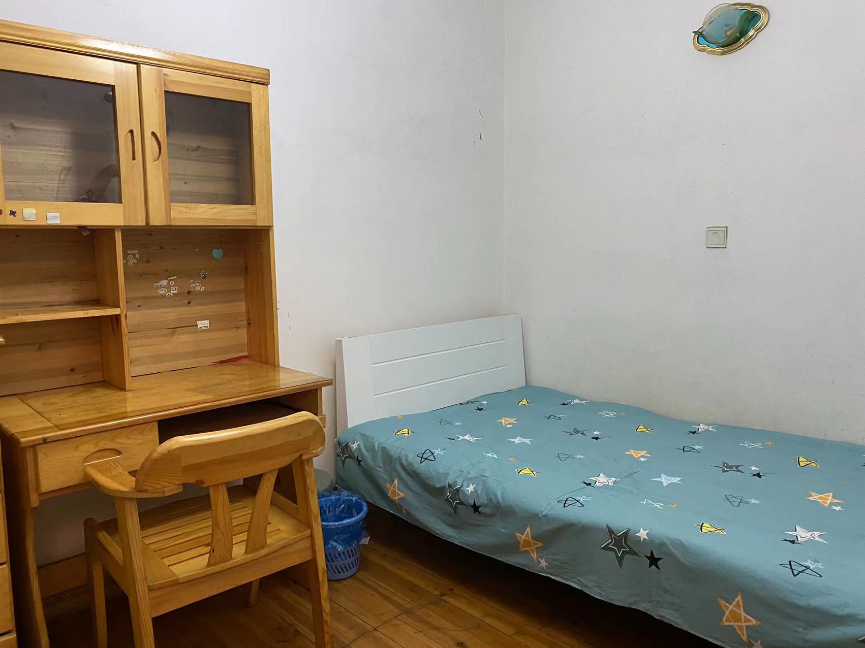 人民中路 2室1厅1卫 25.0万 人民中路 2室1厅1卫 25.0万室内图