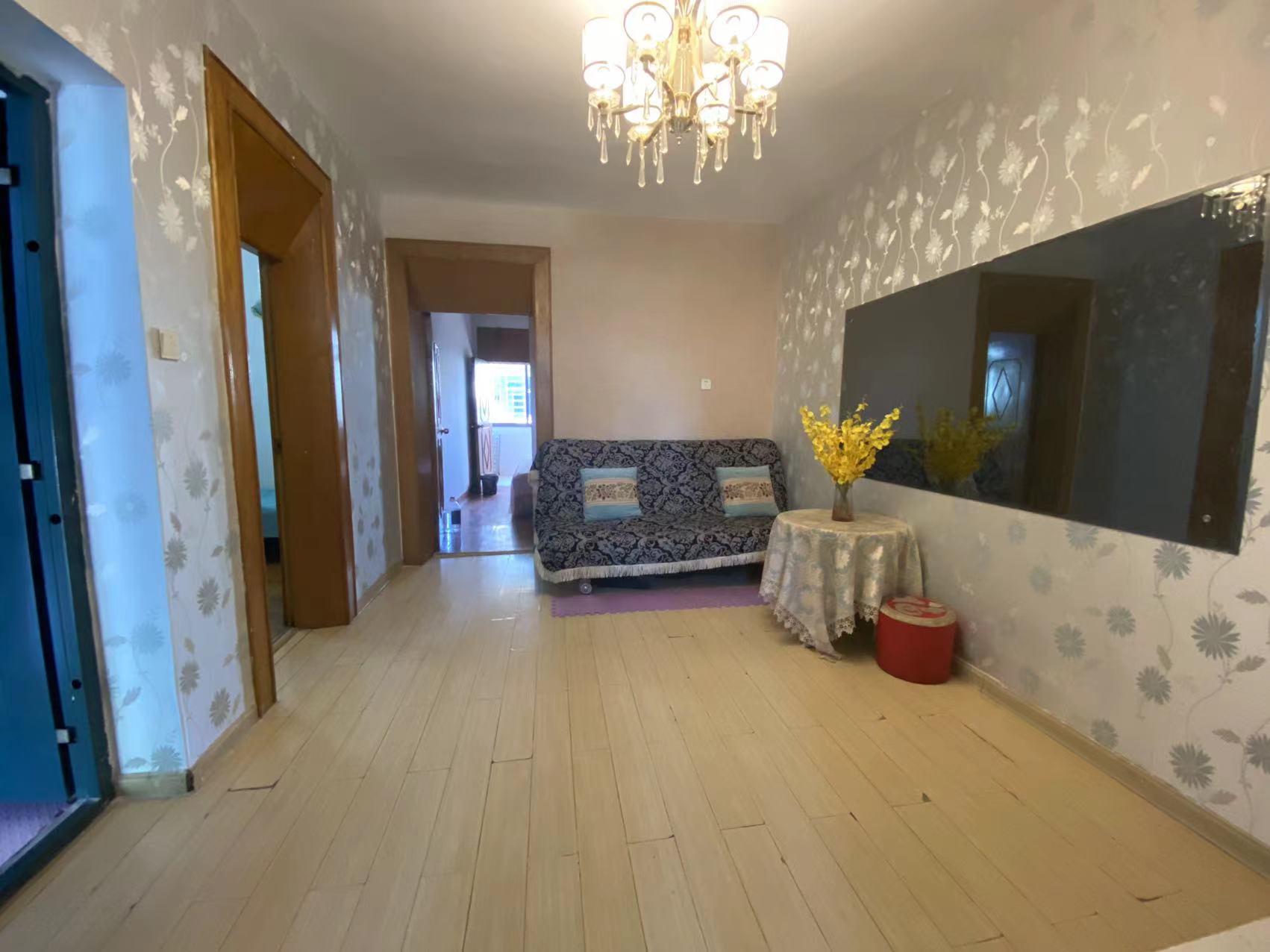 人民中路 2室1厅1卫 25.0万 人民中路 2室1厅1卫 25.0万室内图