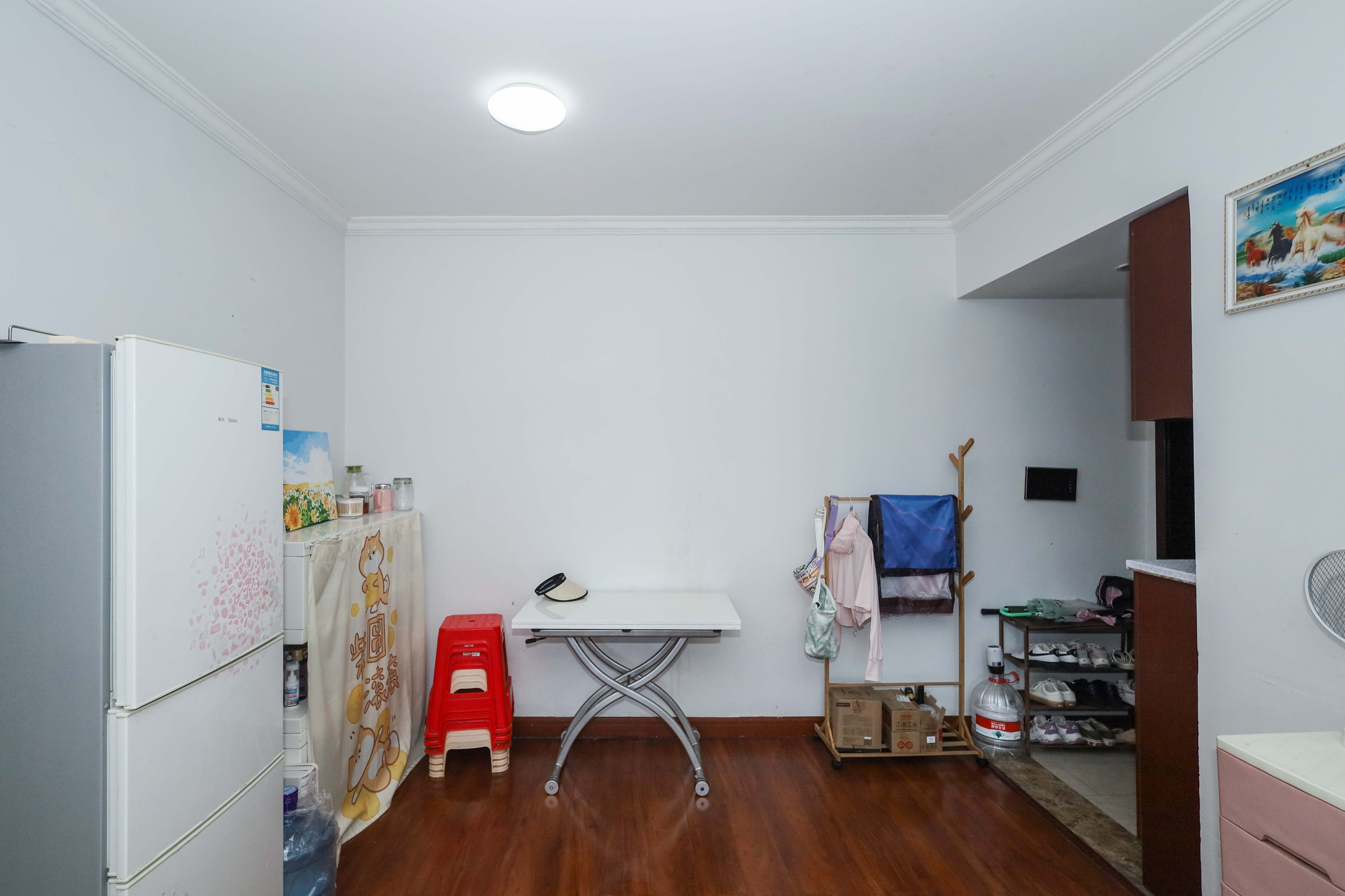 好莱城(弘德西街) 2室2厅1卫 78.5万 好莱城(弘德西街) 2室2厅1卫 78.5万客厅