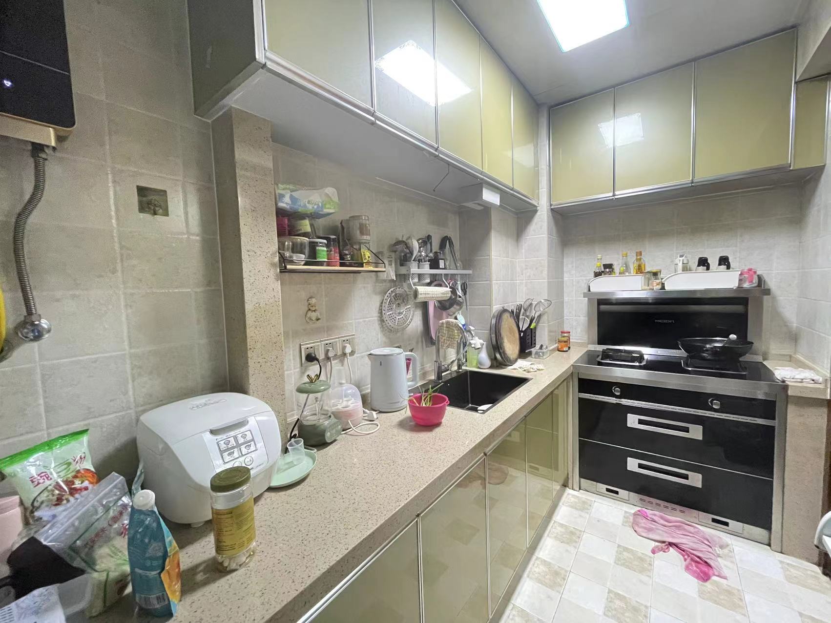 中建御山和苑 3室2厅2卫 90.0万 中建御山和苑 3室2厅2卫 90.0万室内图