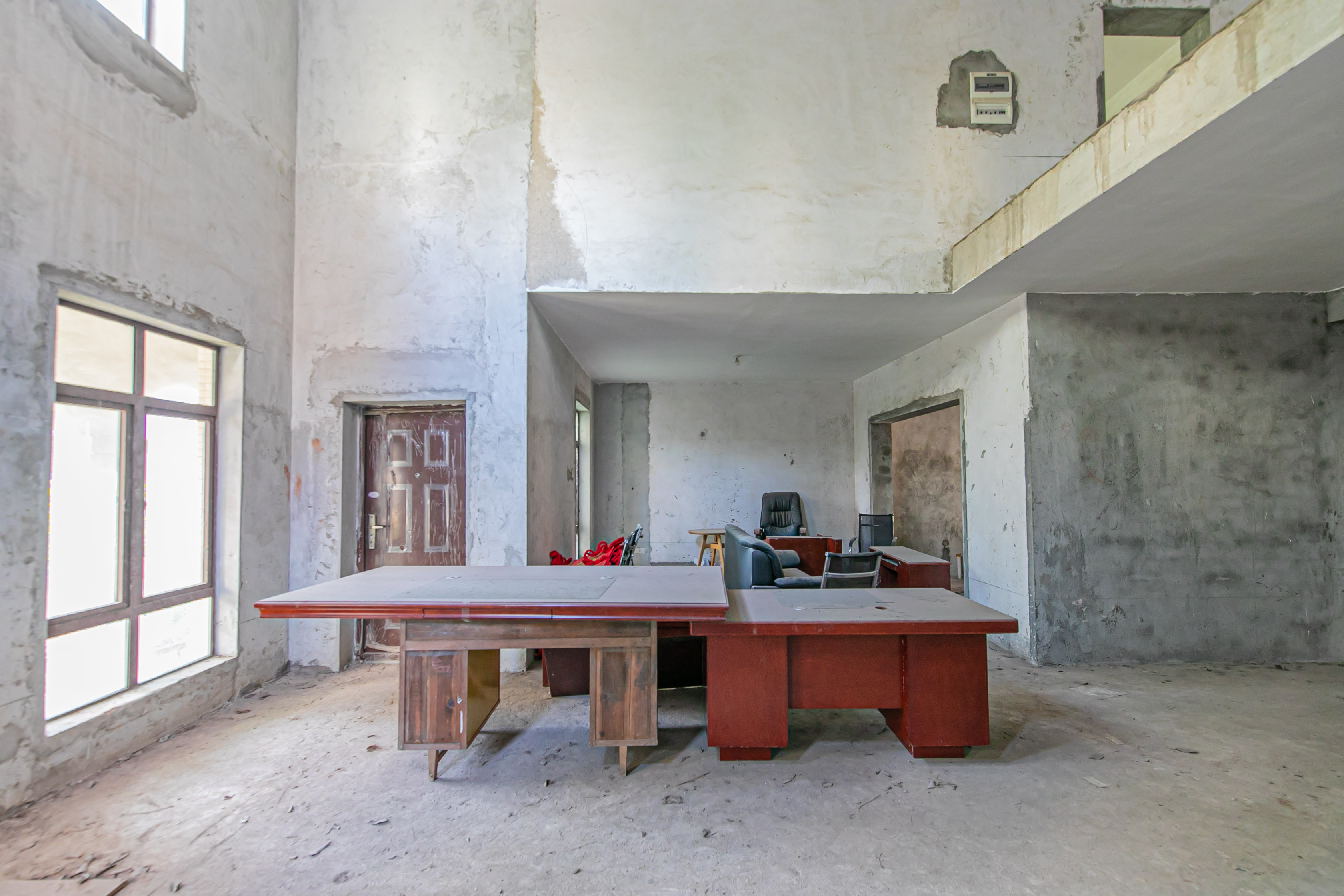 鹏基诺亚山林  6室2厅4卫    458.0万 鹏基诺亚山林  6室2厅4卫    458.0万客厅