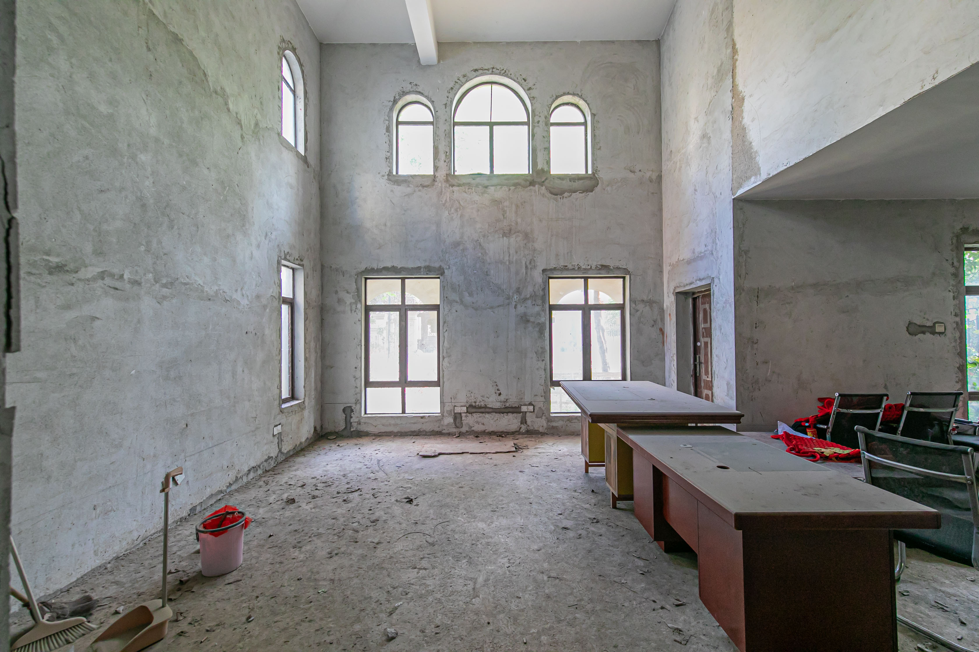 鹏基诺亚山林  6室2厅4卫    458.0万 鹏基诺亚山林  6室2厅4卫    458.0万客厅