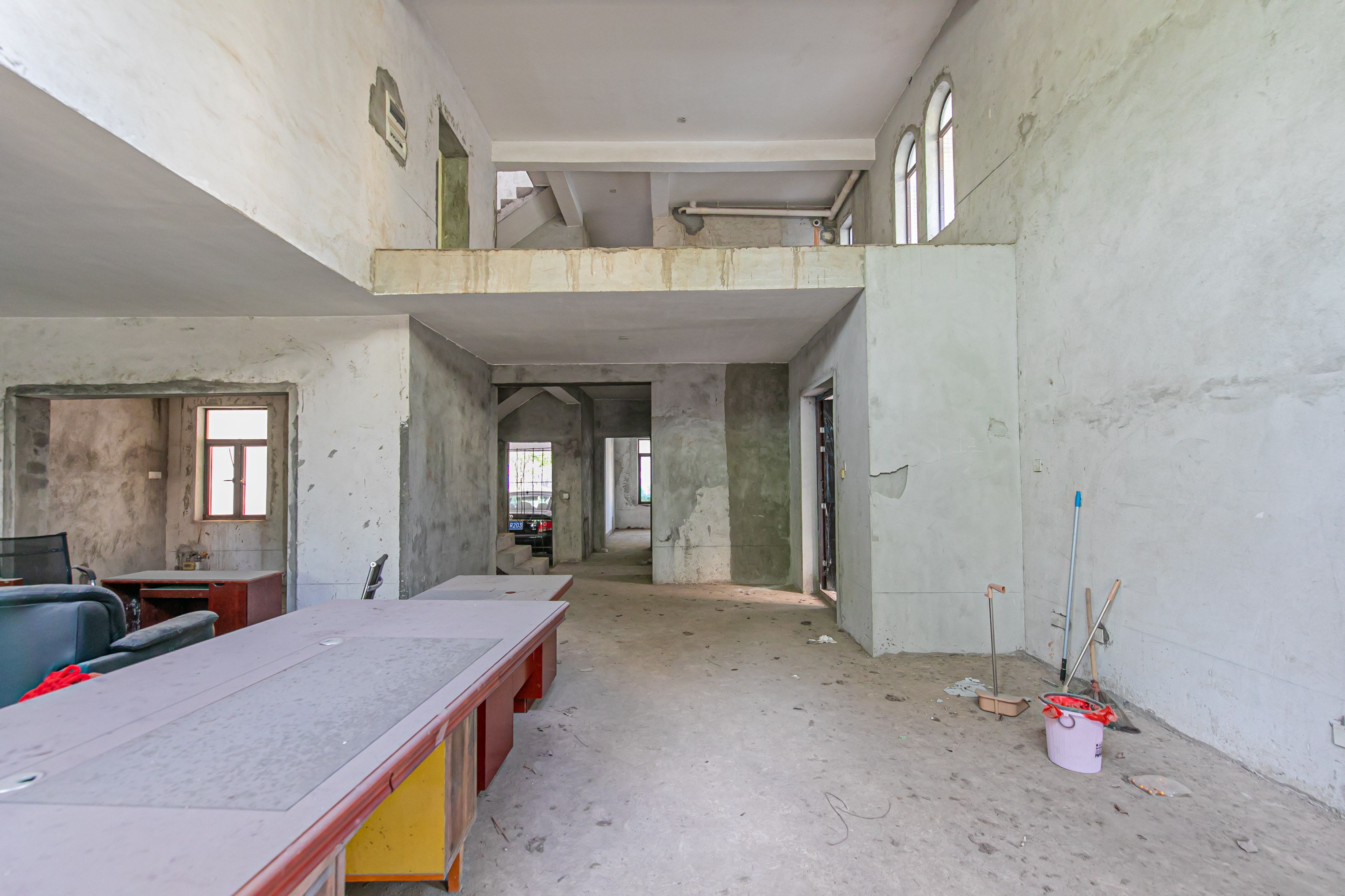 鹏基诺亚山林  6室2厅4卫    458.0万 鹏基诺亚山林  6室2厅4卫    458.0万客厅