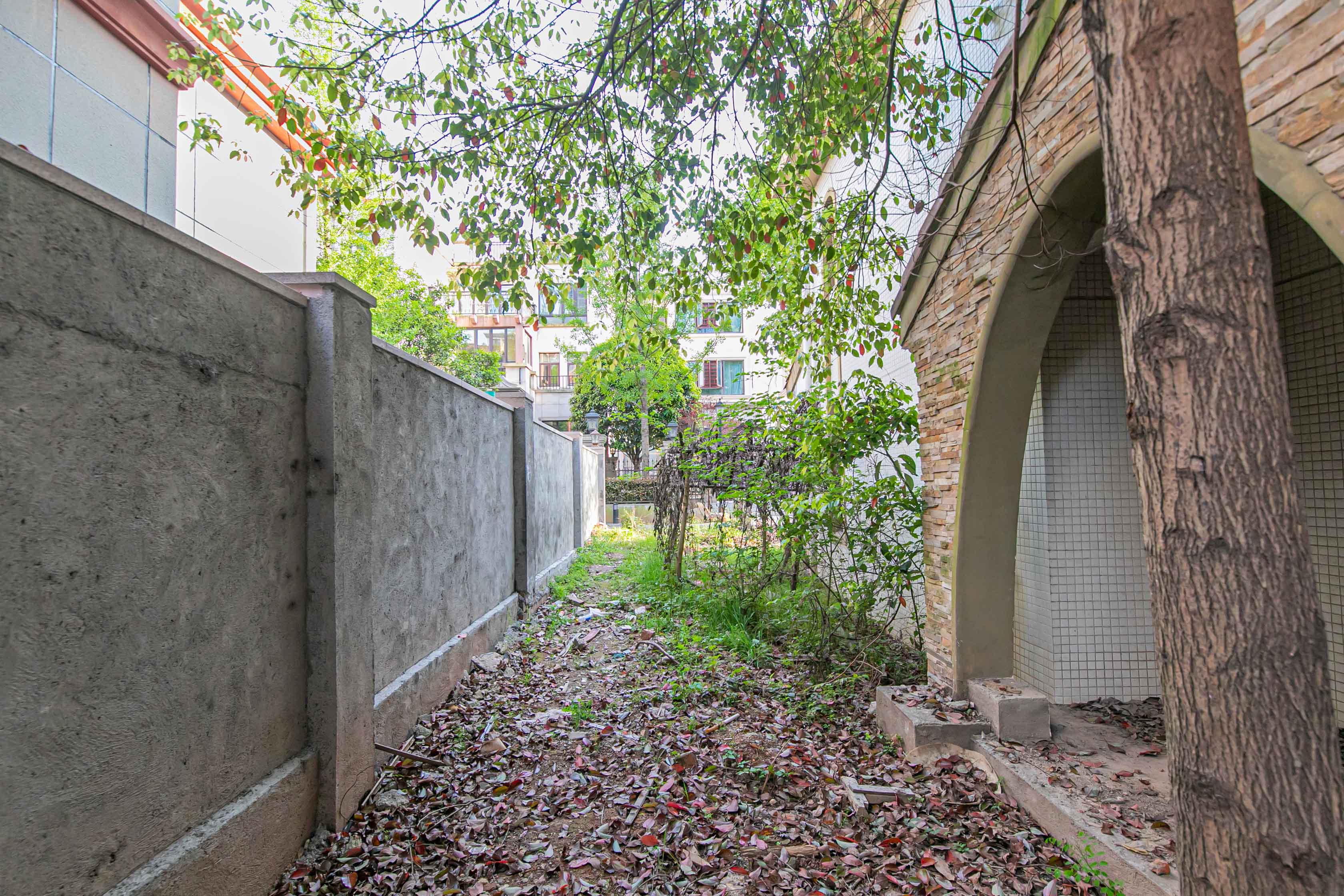 鹏基诺亚山林  6室2厅4卫    458.0万 鹏基诺亚山林  6室2厅4卫    458.0万其他