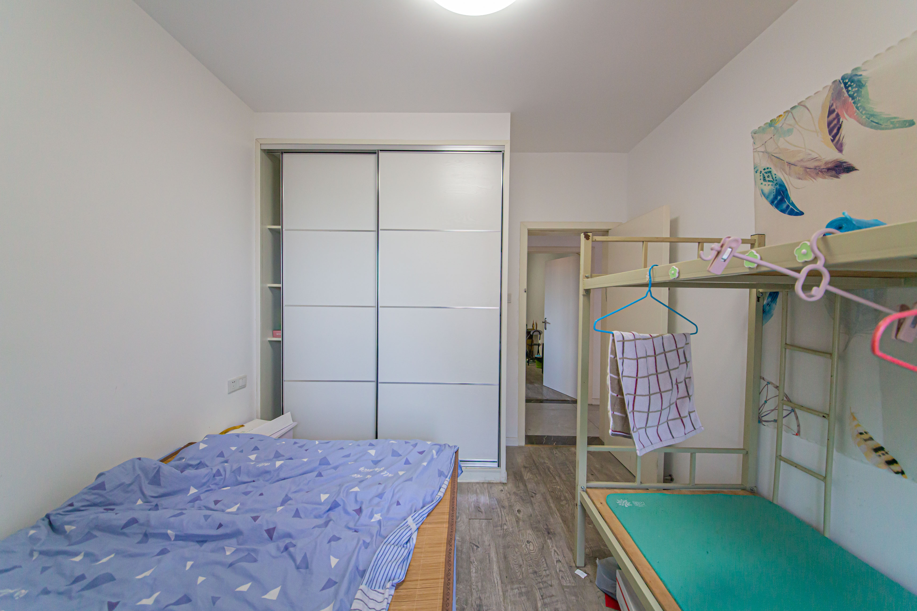 水墨林溪一期  3室2厅2卫    126.9万卧室