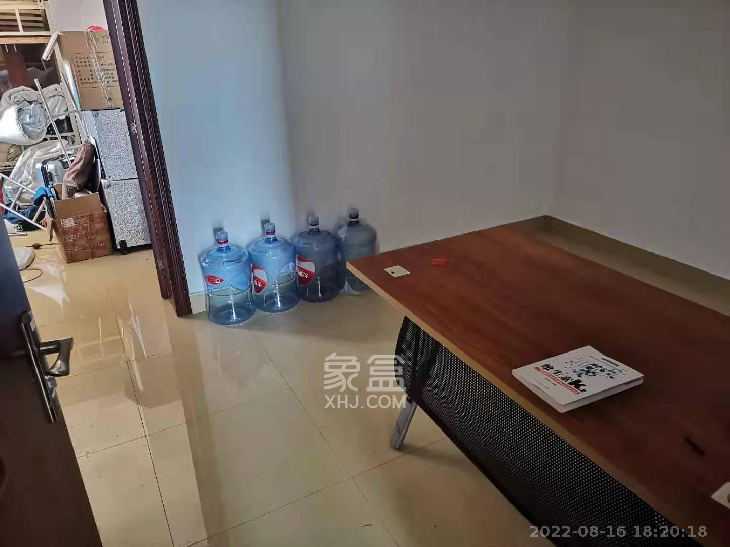 南国新城  5室4厅4卫   15000.00元/月室内图