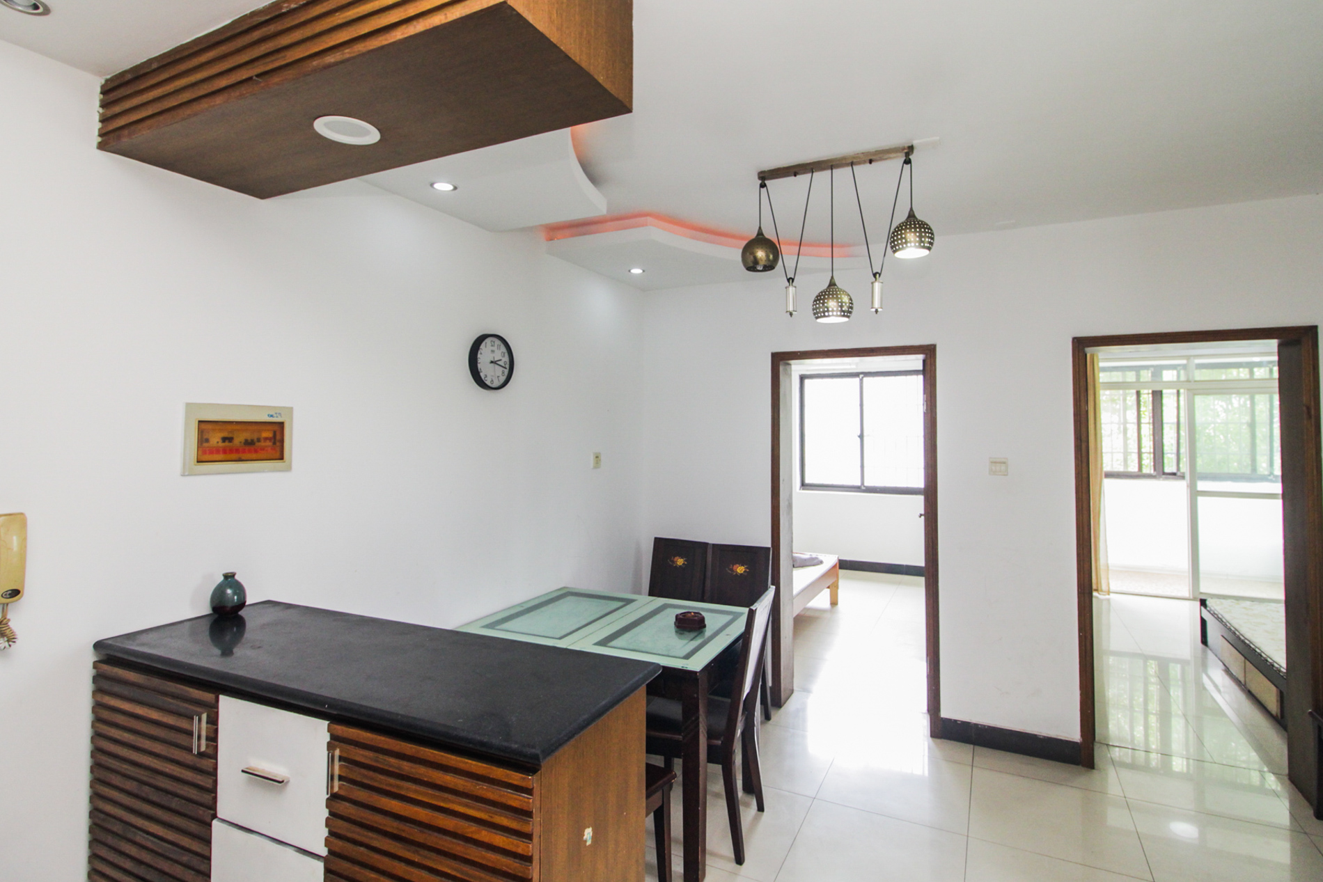 德馨园 2室2厅1卫 43.8万 德馨园 2室2厅1卫 43.8万客厅