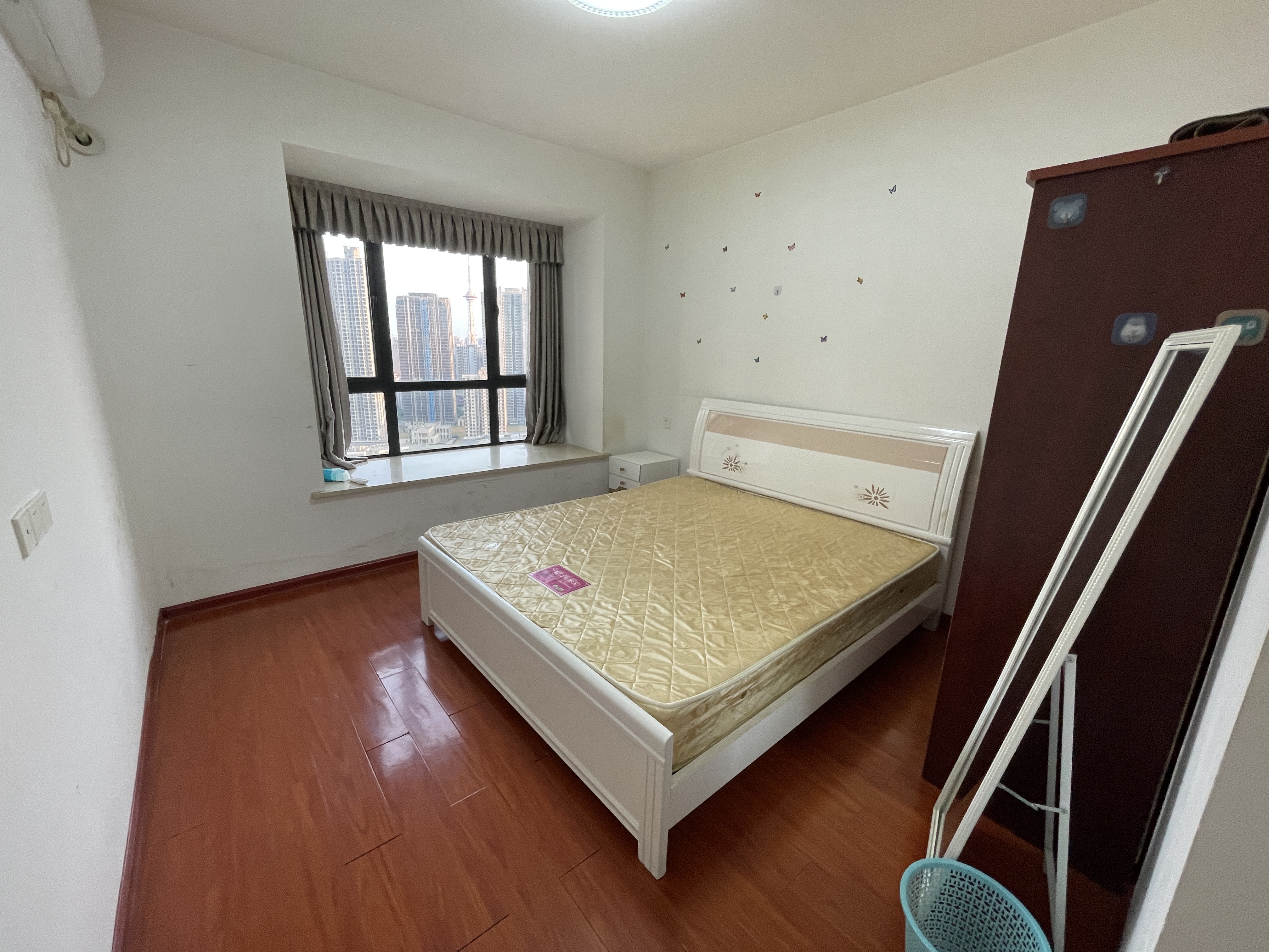 中建御山和苑 3室2厅1卫 88.0万 中建御山和苑 3室2厅1卫 88.0万室内图