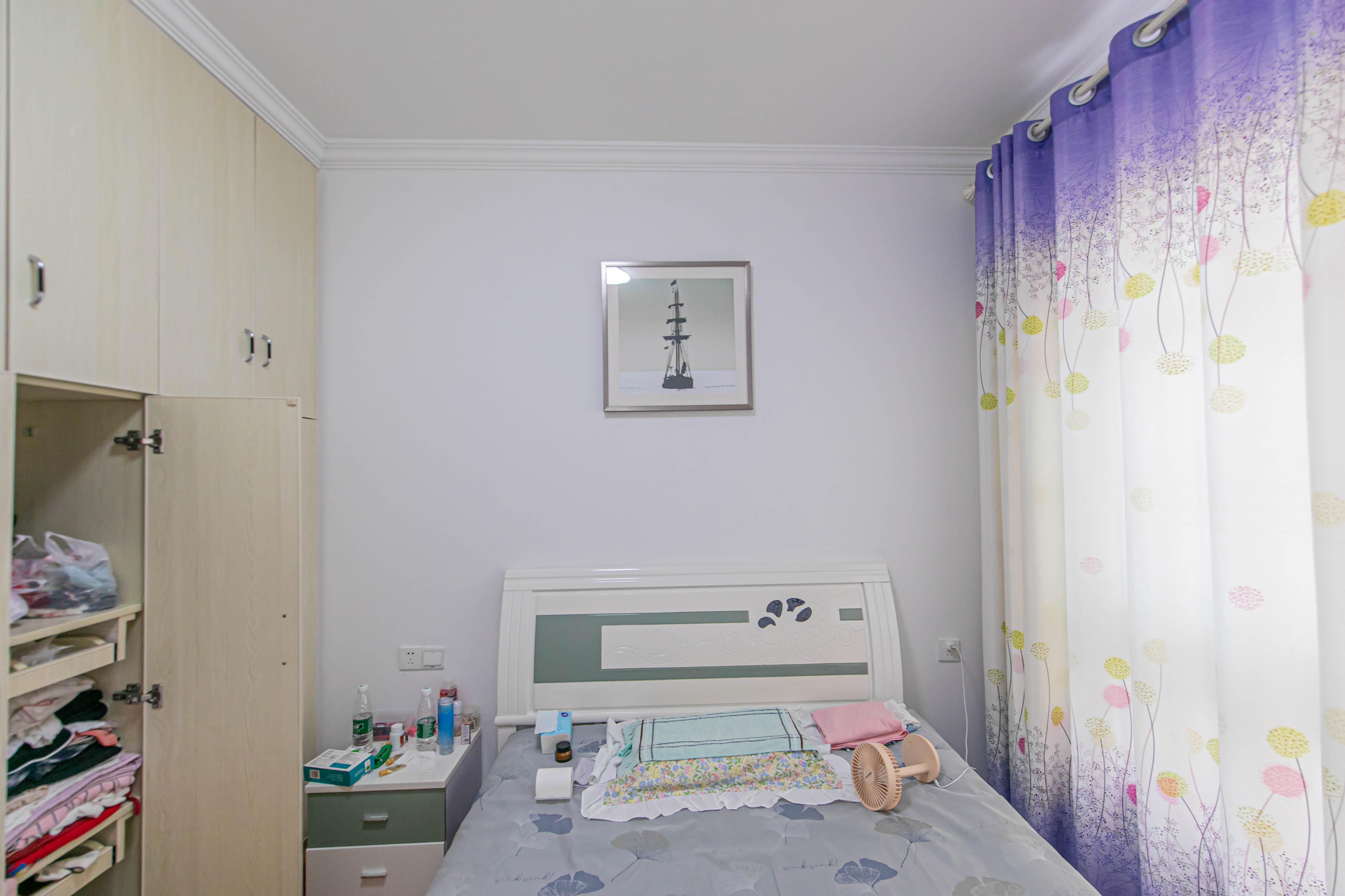 泊林晶城 3室2厅2卫 79.8万 泊林晶城 3室2厅2卫 79.8万卧室