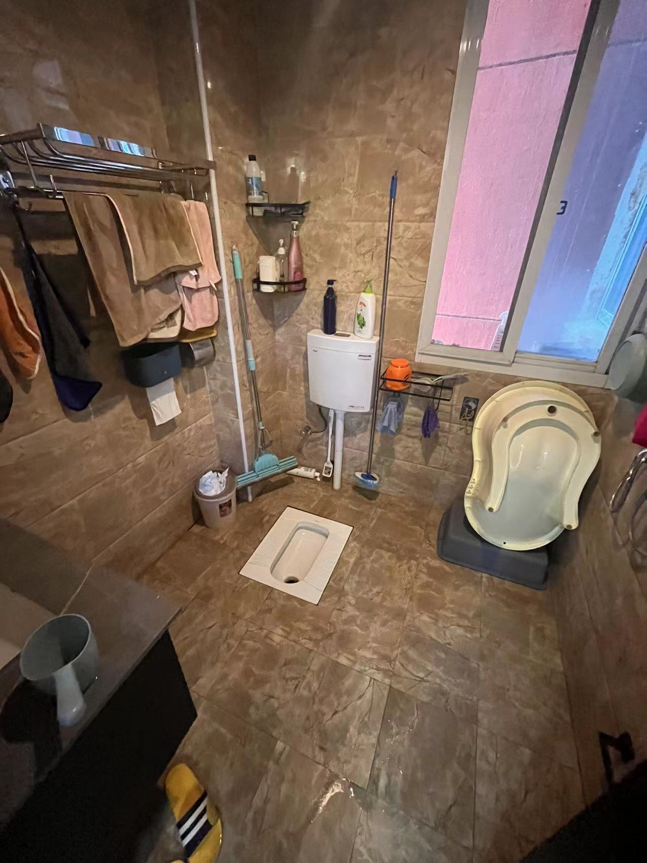 康馨佳园  2室2厅1卫    52.0万 康馨佳园  2室2厅1卫    52.0万室内图