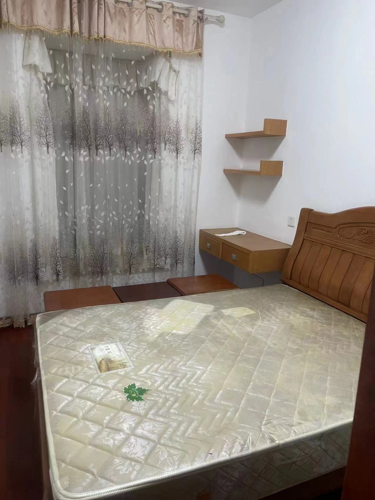 水木华庭  3室2厅2卫   2200.00元/月室内图
