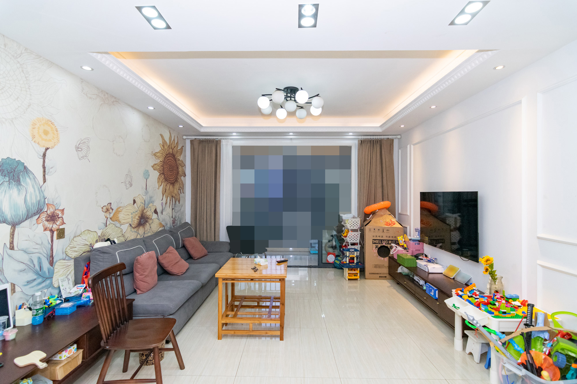 澳海澜庭 3室2厅2卫 65.0万 澳海澜庭 3室2厅2卫 65.0万客厅