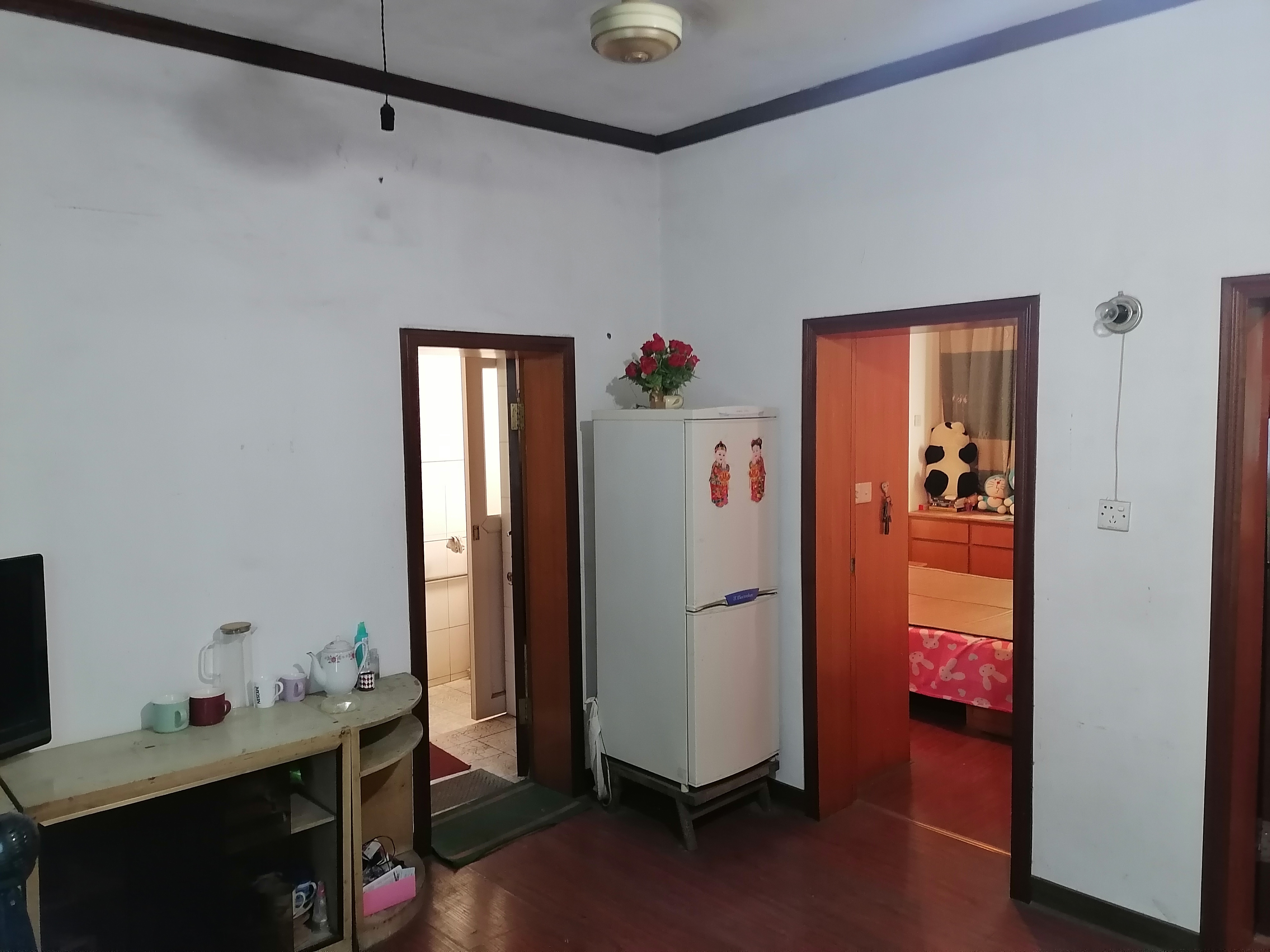 中华二村 2室2厅1卫 17.0万 中华二村 2室2厅1卫 17.0万室内图