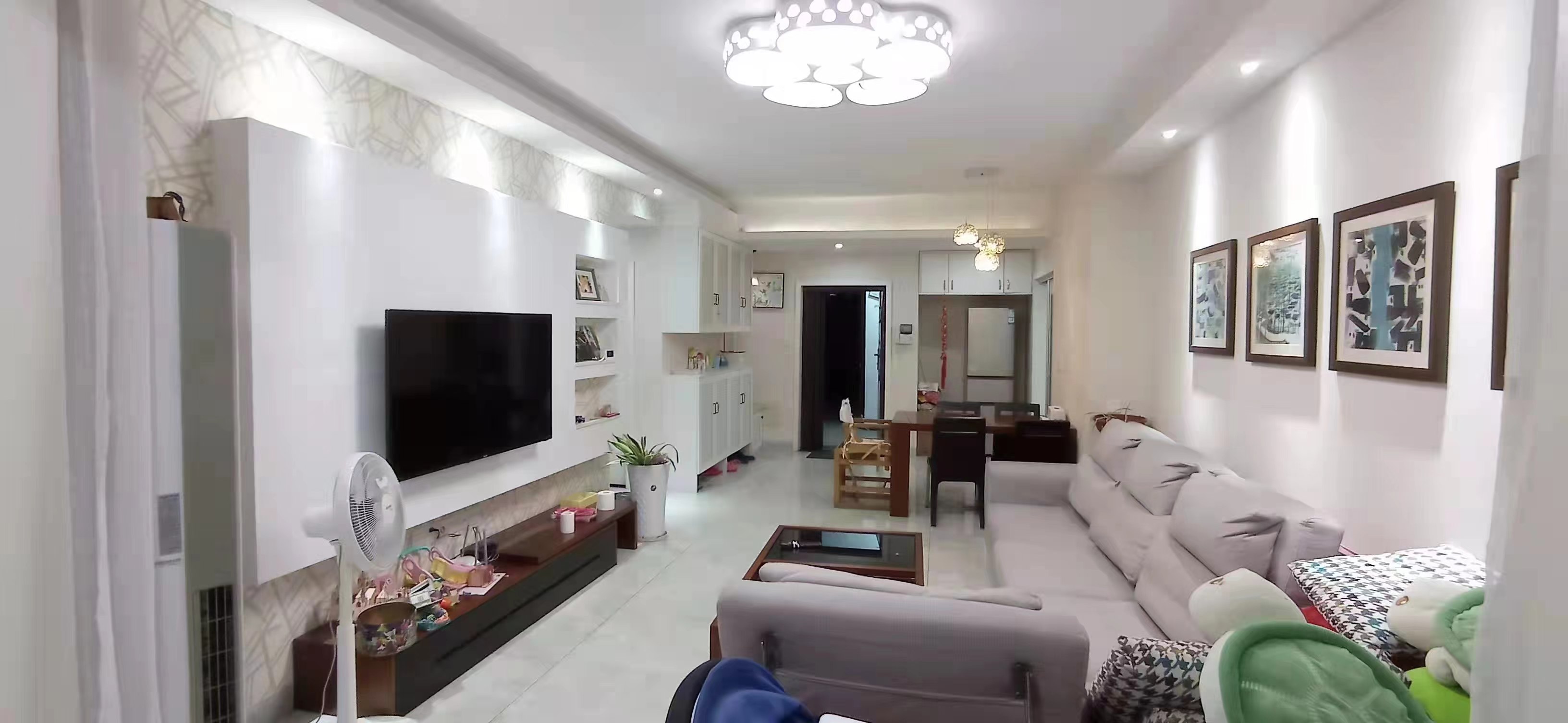 莱茵小镇 2室2厅2卫 58.0万 莱茵小镇 2室2厅2卫 58.0万室内图