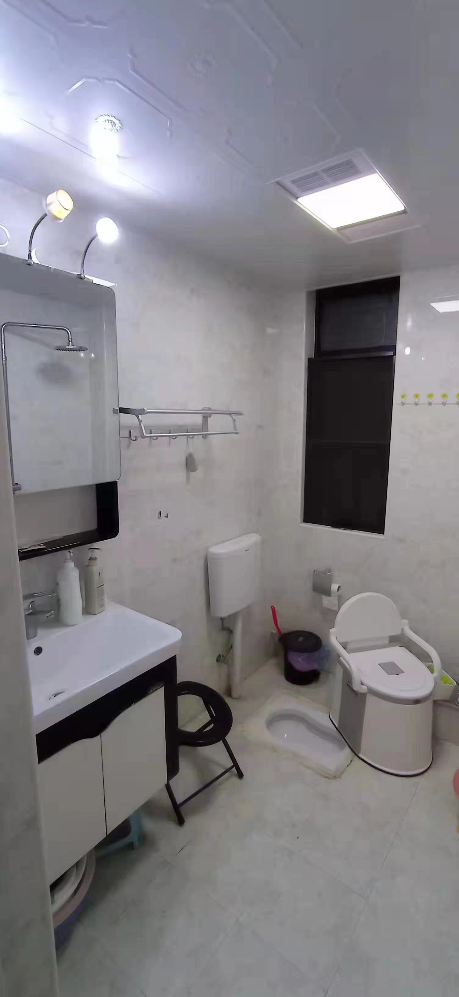 莱茵小镇 2室2厅2卫 58.0万 莱茵小镇 2室2厅2卫 58.0万室内图